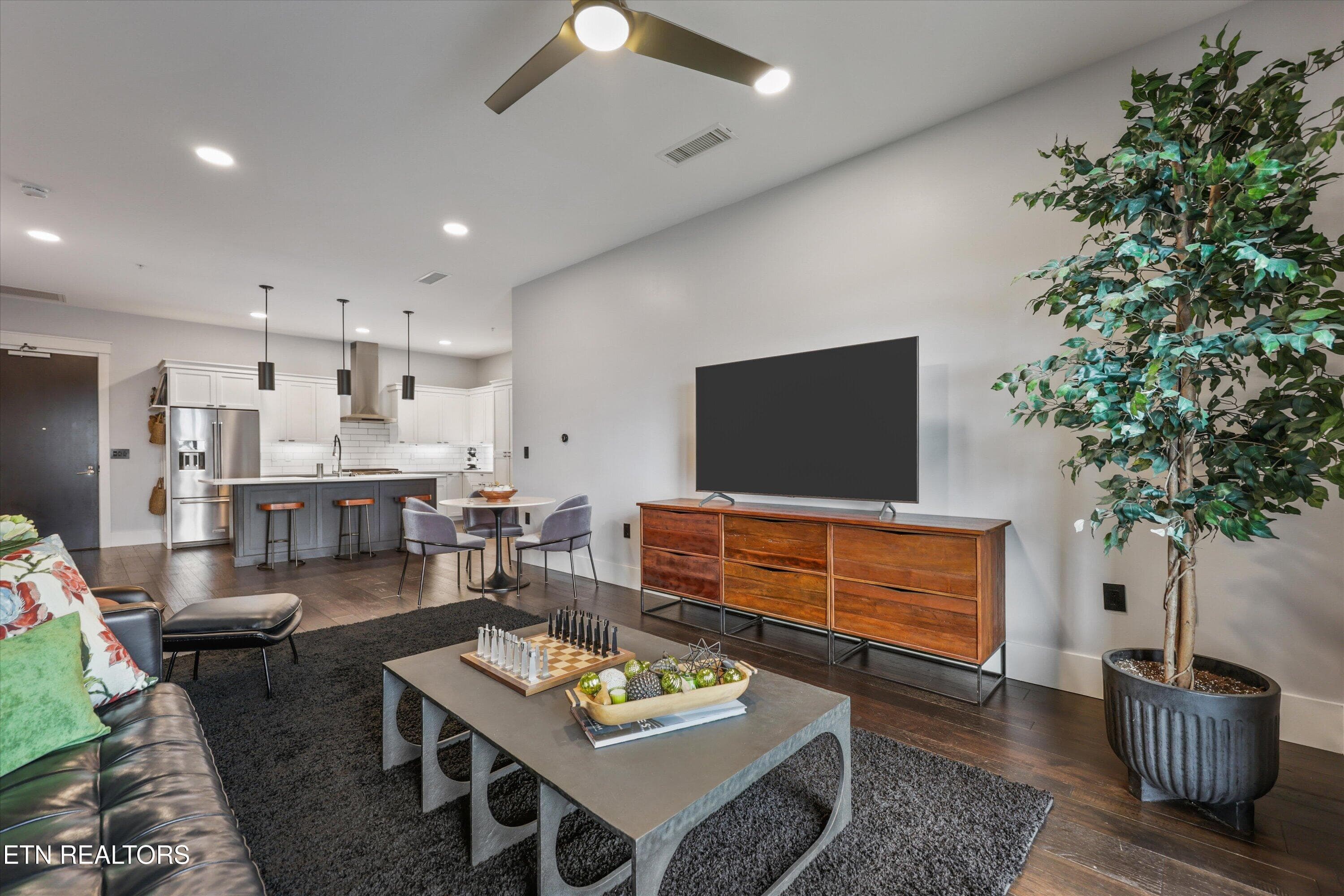 Open Floor Plan - 333 W Depot Ave 602, Knoxville, TN 37917, Knoxville