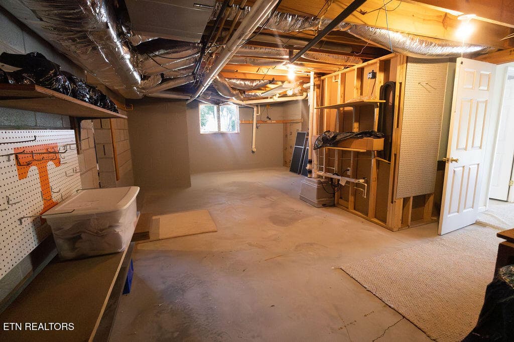 CherokeeTrail-112 - 8819 Cherokee Tr, Crossville, TN 38572, Crossville