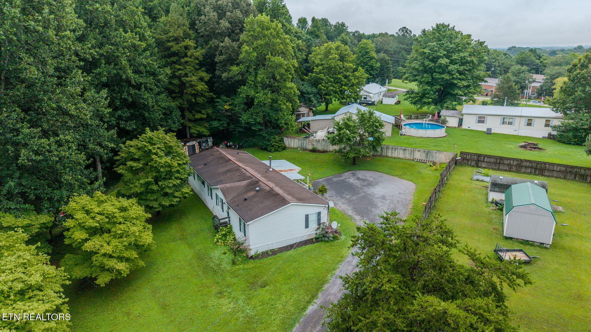17-web-or-mls-344-drummer-ln - 344 Drummer Lane, Knoxville, TN 37924, Knoxville