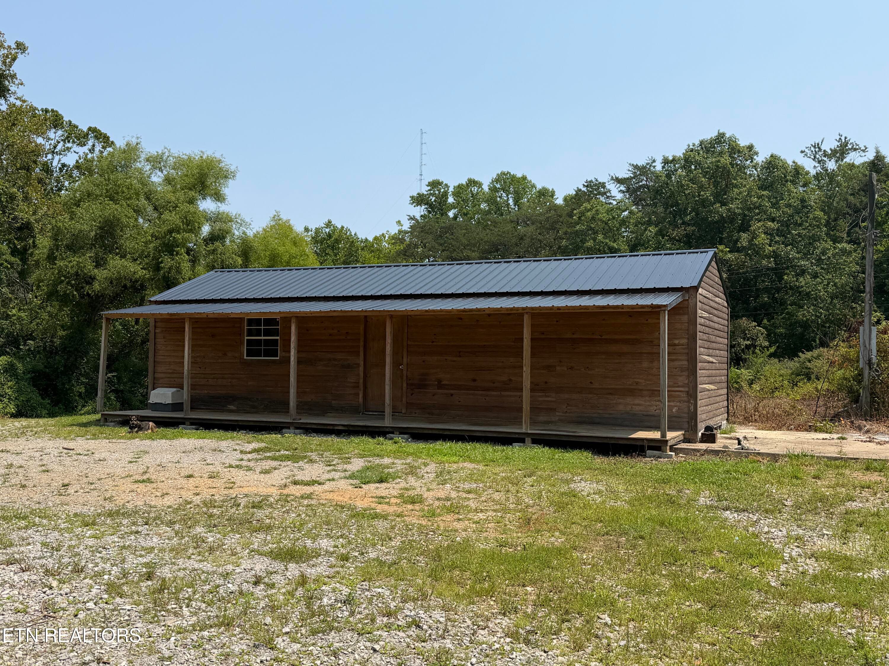 IMG_1002 - 112 State Garage Rd, Jamestown, TN 38556, Jamestown