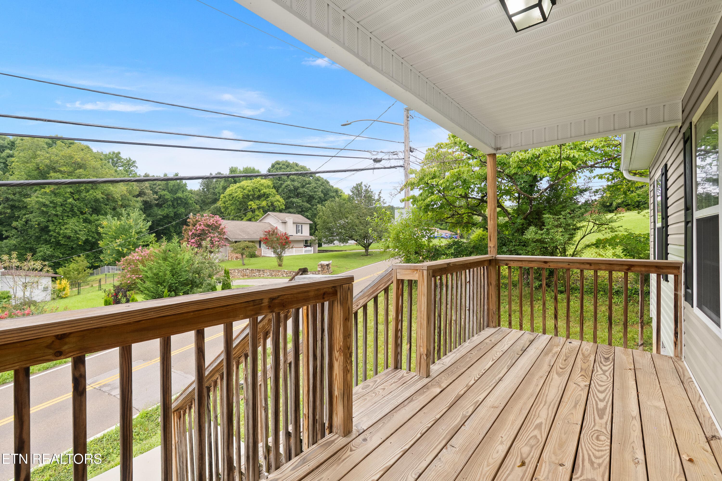 DSC05853 - 1714 Spring Hill Rd, Knoxville, TN 37914
