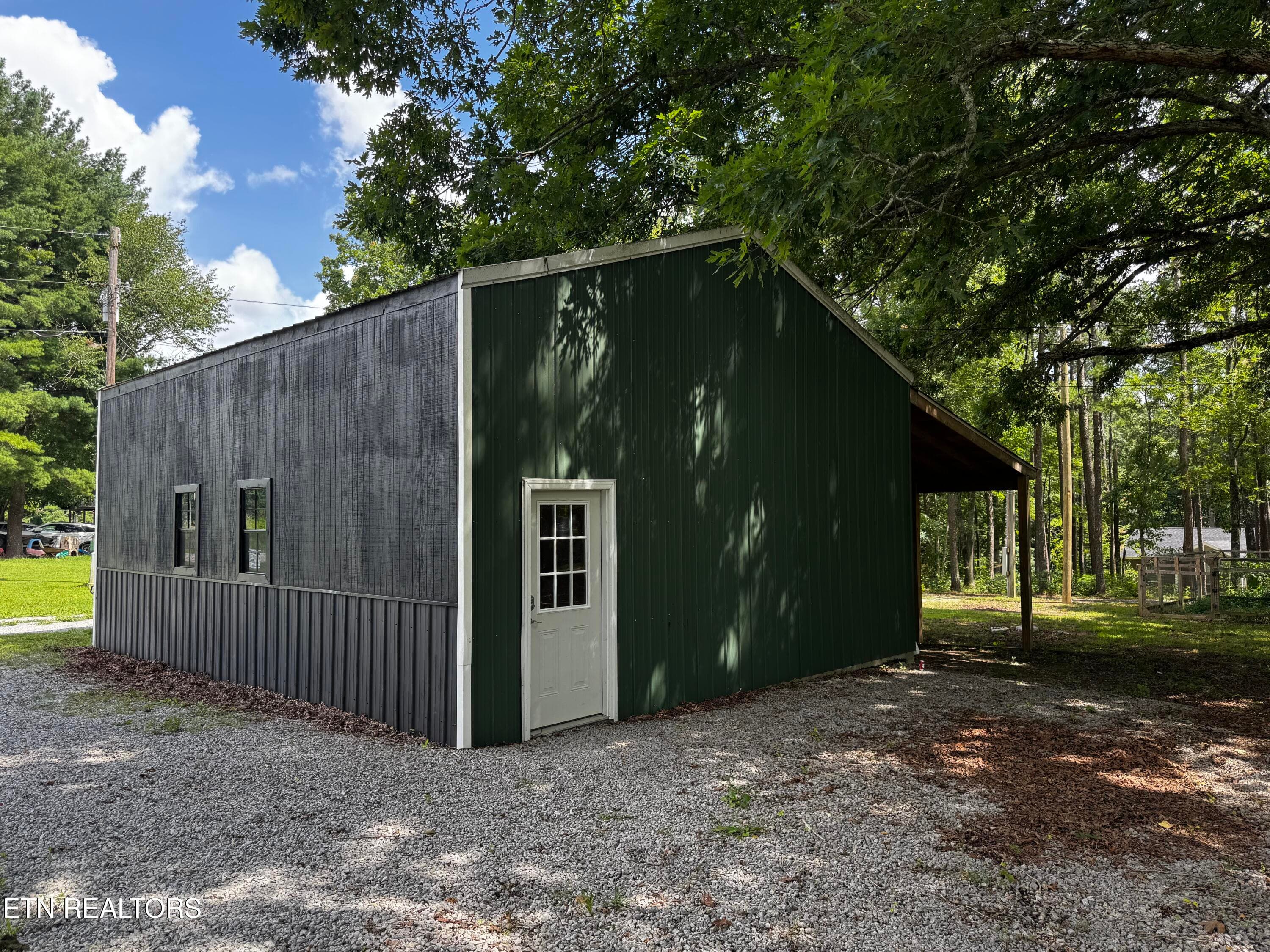 IMG_3438 - 152 Goney Rd, Grimsley, TN 38565