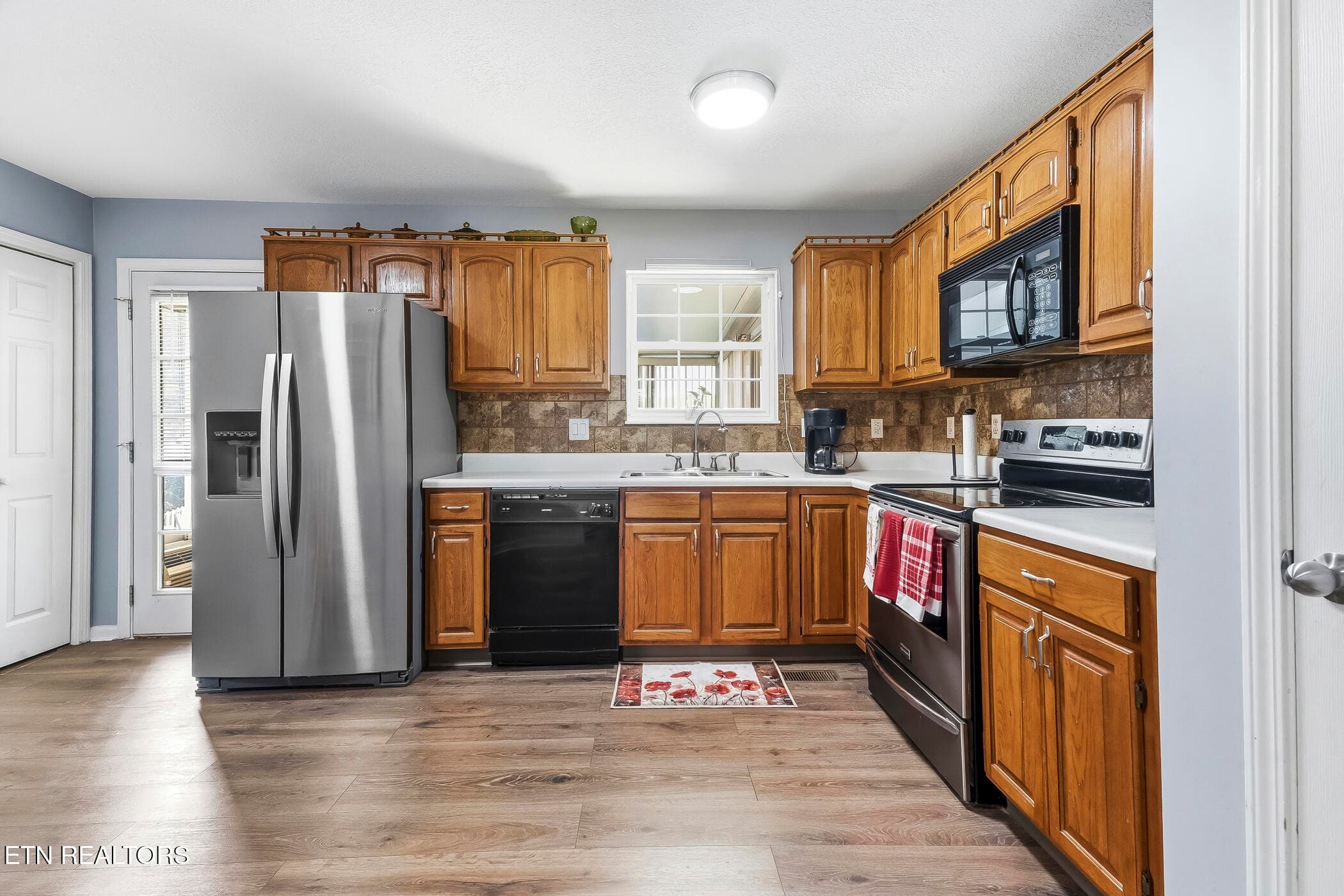 dsc09420 - 192 Acorn Drive, Corryton, TN 37721