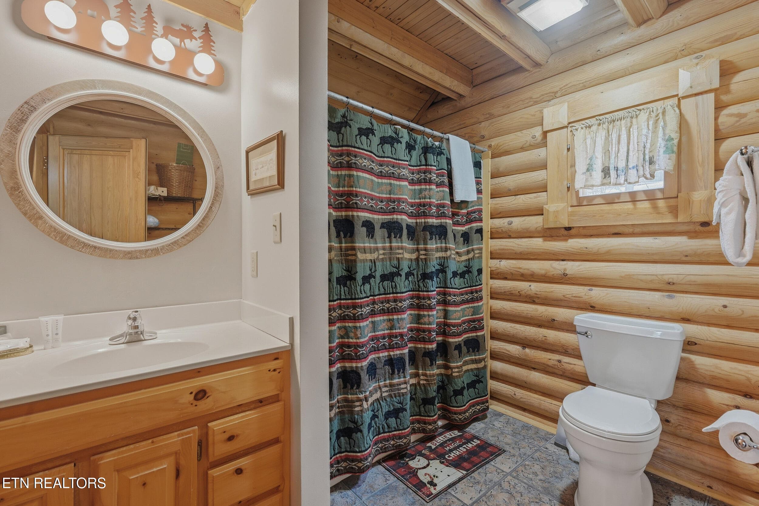 Bathroom-main level - 917 Pine Cone Way, Gatlinburg, TN 37738, Gatlinburg