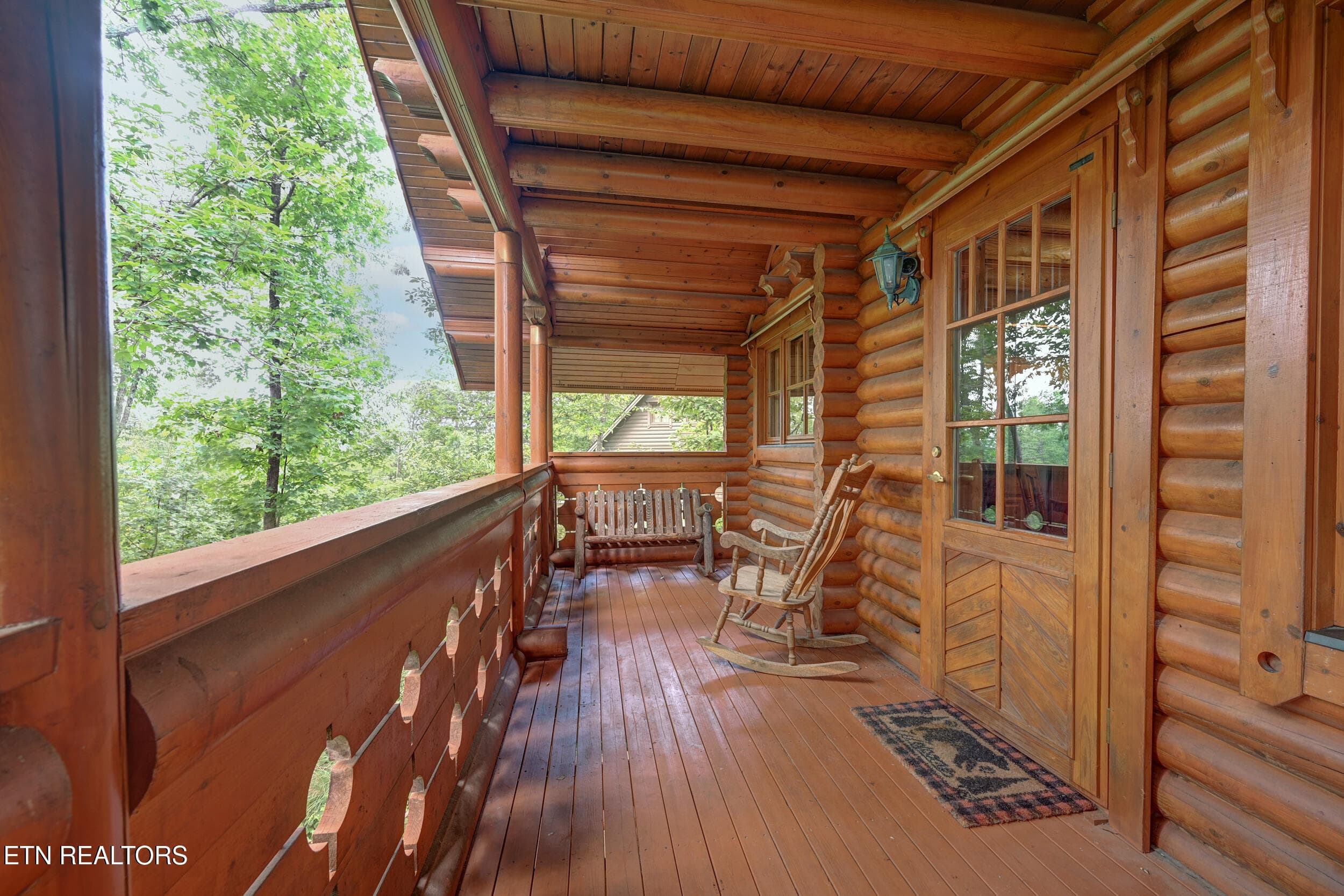 Covered deck-main level - 917 Pine Cone Way, Gatlinburg, TN 37738, Gatlinburg