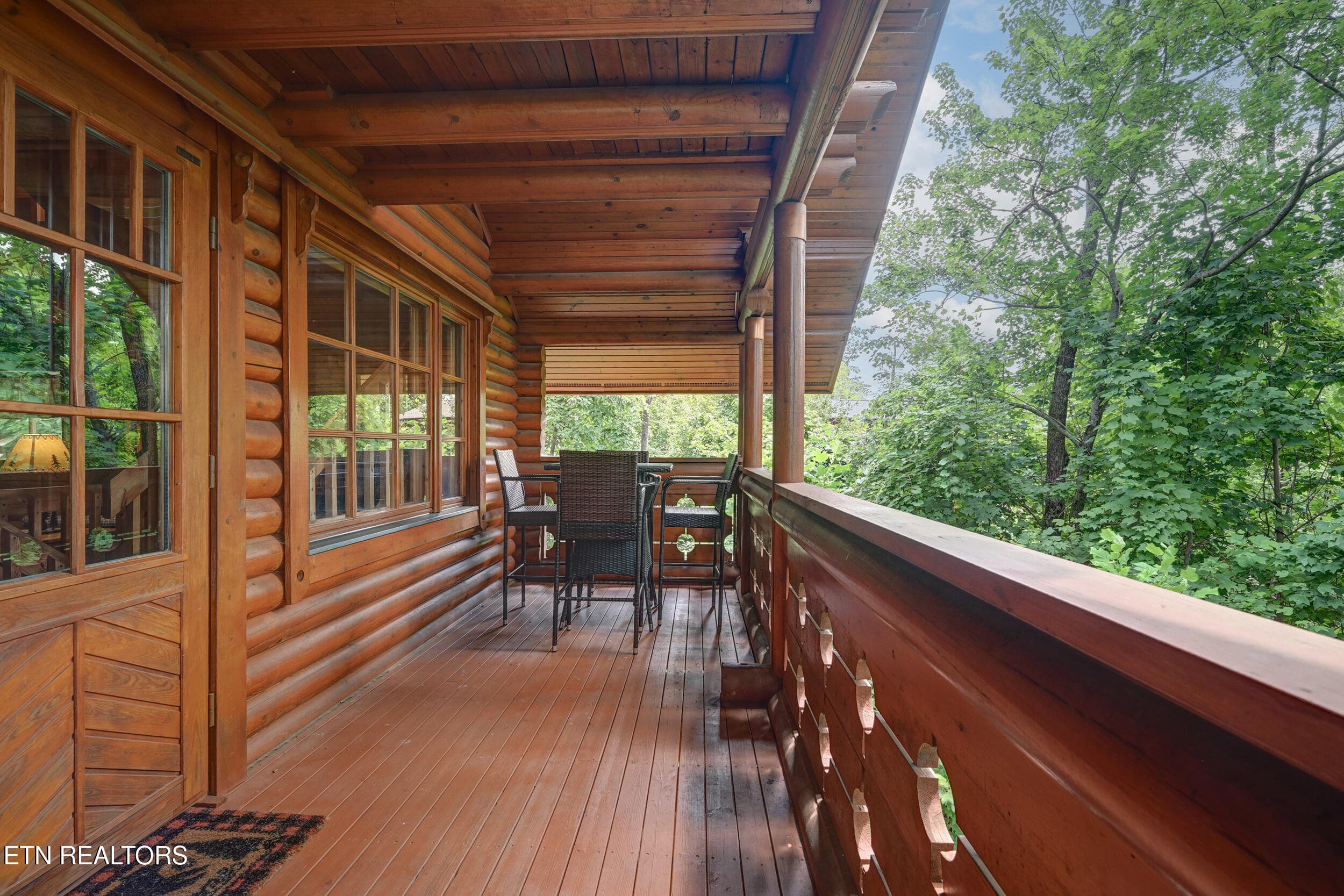 Covered deck-main level - 917 Pine Cone Way, Gatlinburg, TN 37738, Gatlinburg