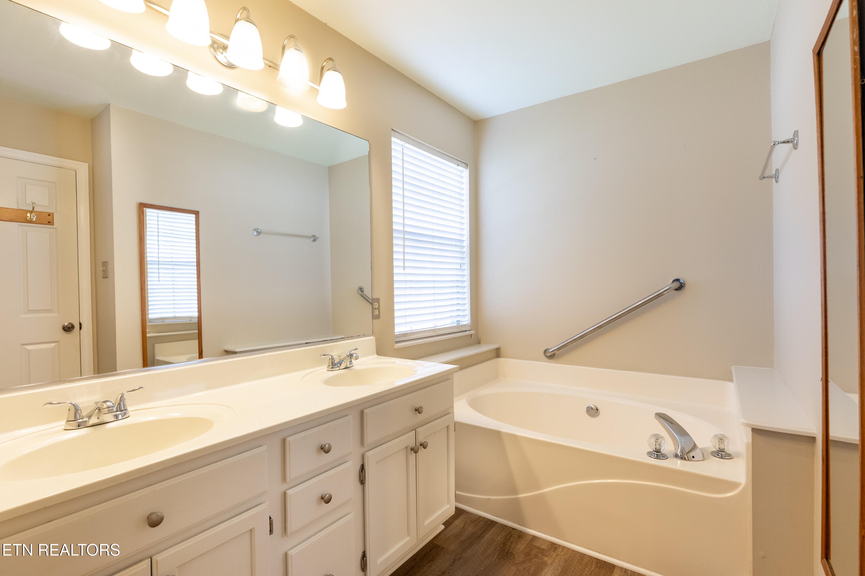 joywildflowerphotography--20 - 10145 Rockbrook Drive, Knoxville, TN 37931, Knoxville
