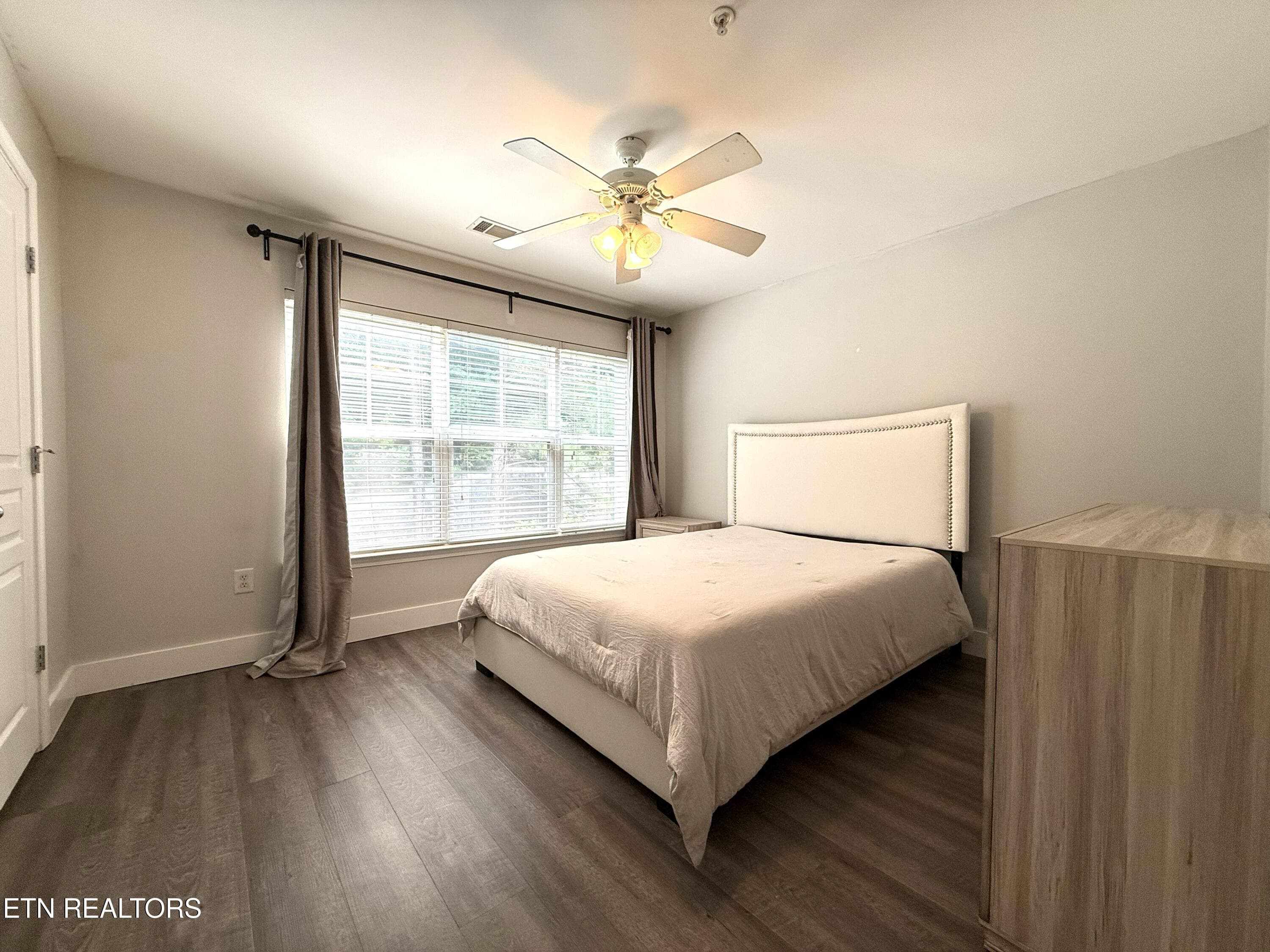 9 - 3914 Cherokee Woods Way 207, Knoxville, TN 37920, Knoxville
