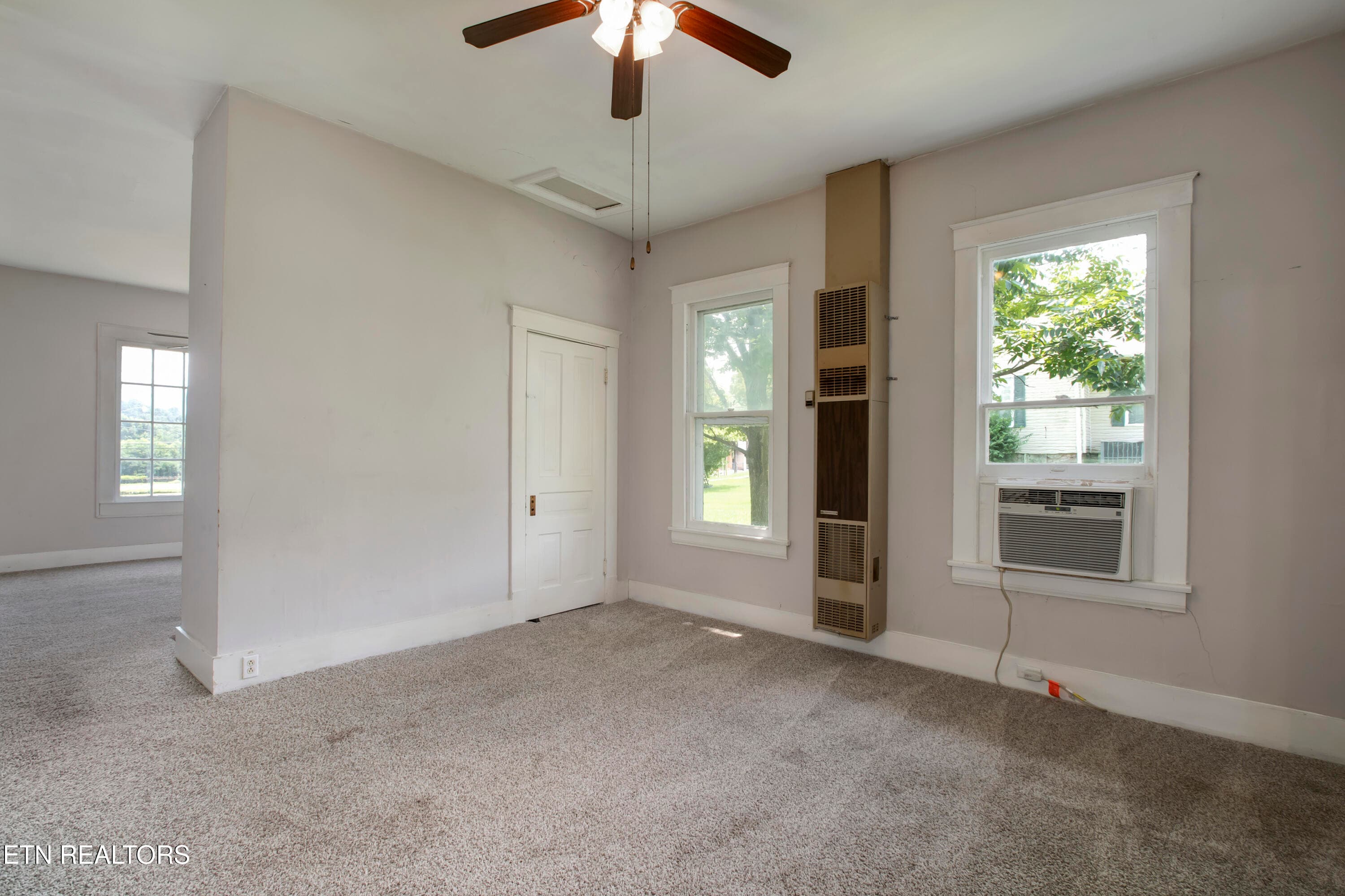 20_OhioAvenue_914_Family02 - 914 Ohio Ave, Etowah, TN 37331