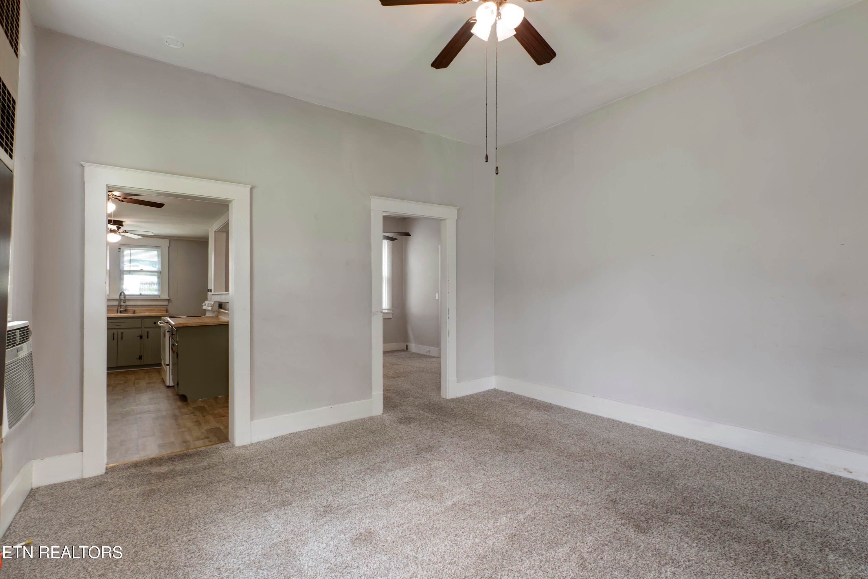 22_OhioAvenue_914_Family04 - 914 Ohio Ave, Etowah, TN 37331