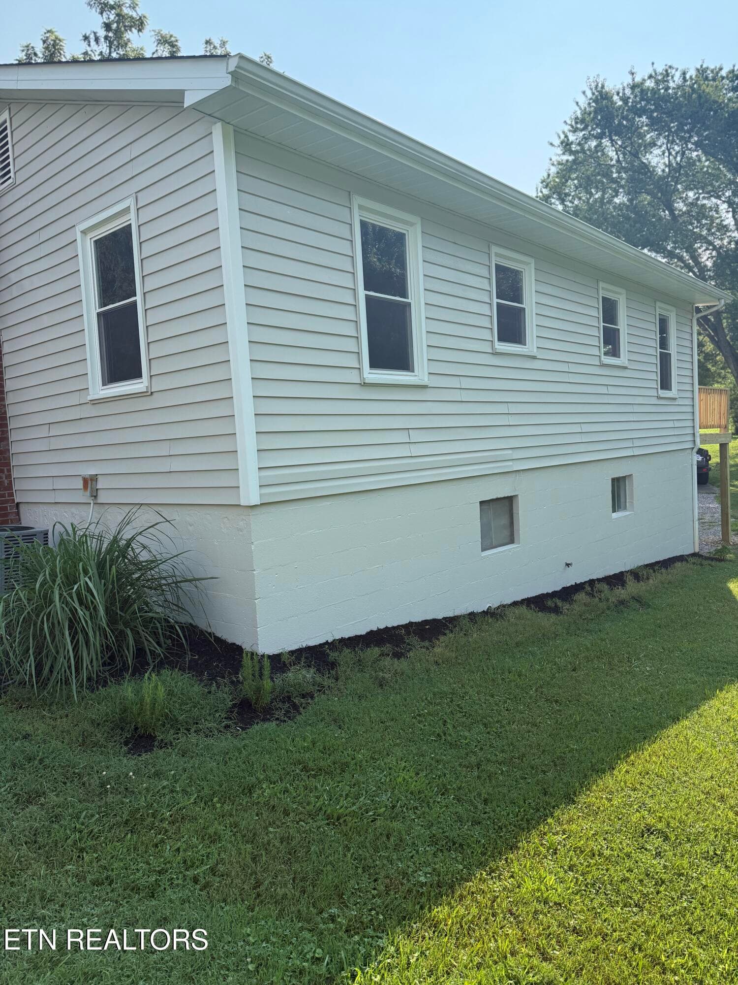 IMG_8625 - 9504 Johnson Rd, Strawberry Plains, TN 37871, Strawberry Plains