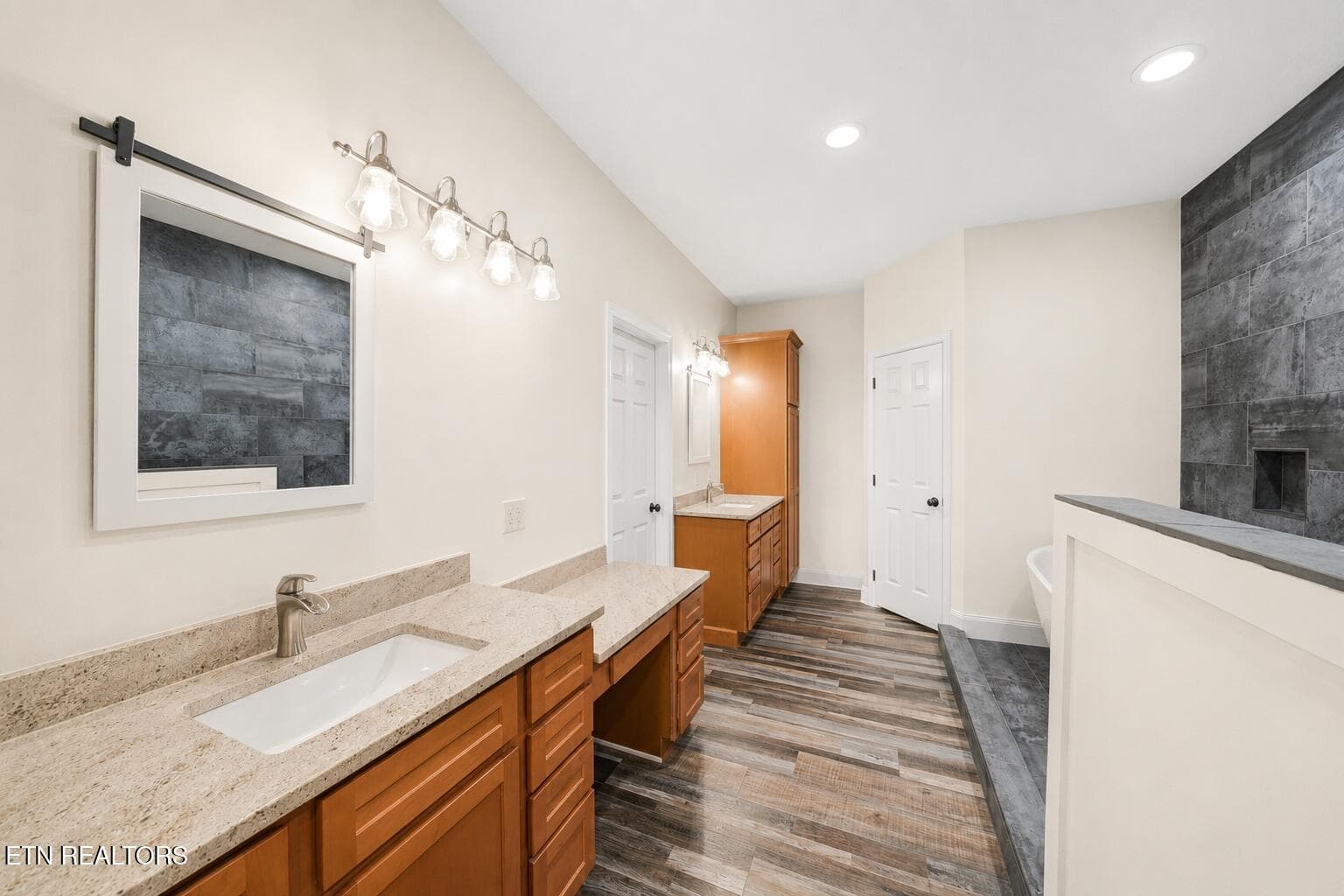 21-vitual - Sweetwater Vonore Rd, Sweetwater, TN 37874