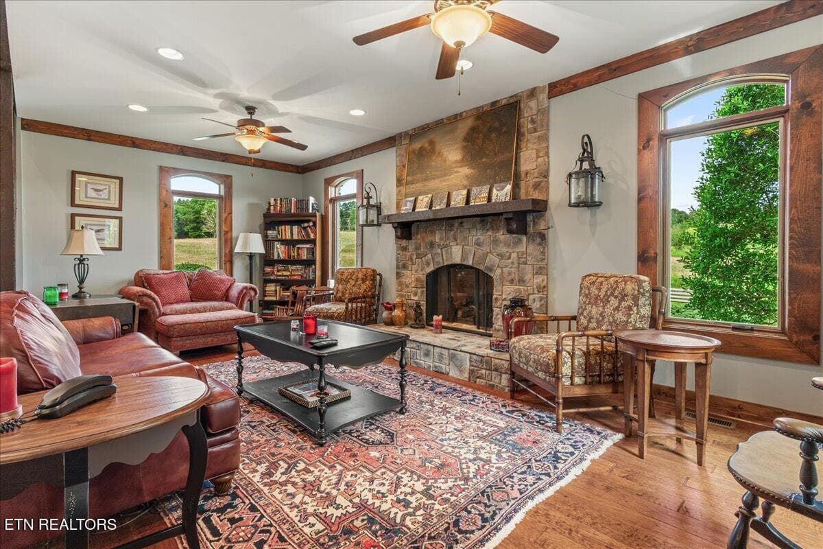02-421 Waterfront Way-16 - 421 Waterfront Way, Spring City, TN 37381