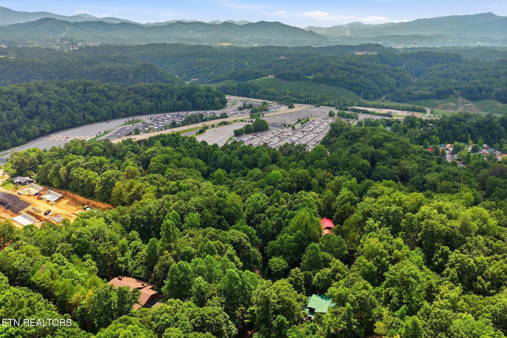 3-web-or-mls-001_DJI_20260729154412_0177 - 2202 Applewood Rd, Sevierville, TN 37862, Sevierville