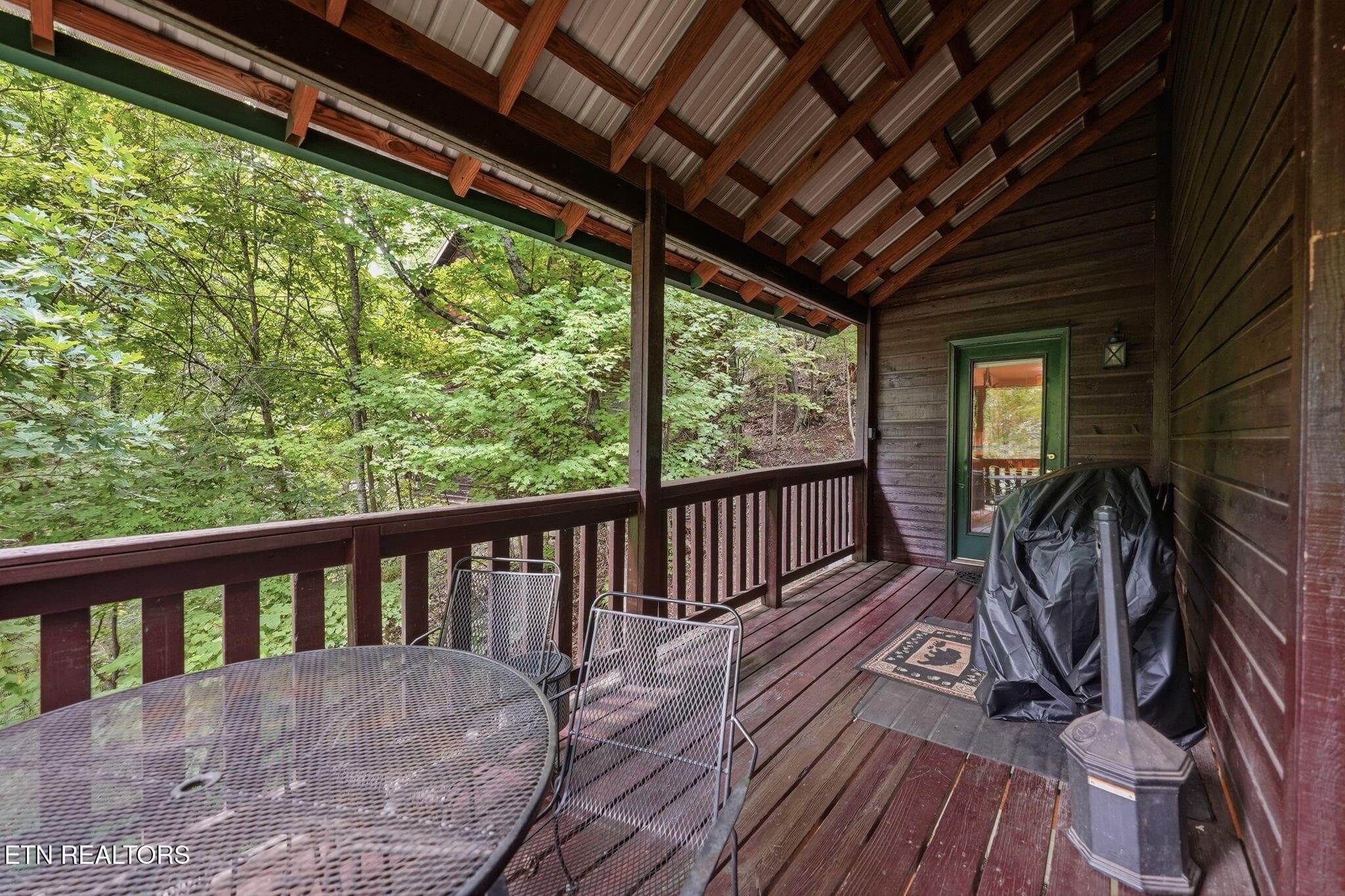 56-web-or-mls-055_DSC02616 - 2202 Applewood Rd, Sevierville, TN 37862, Sevierville