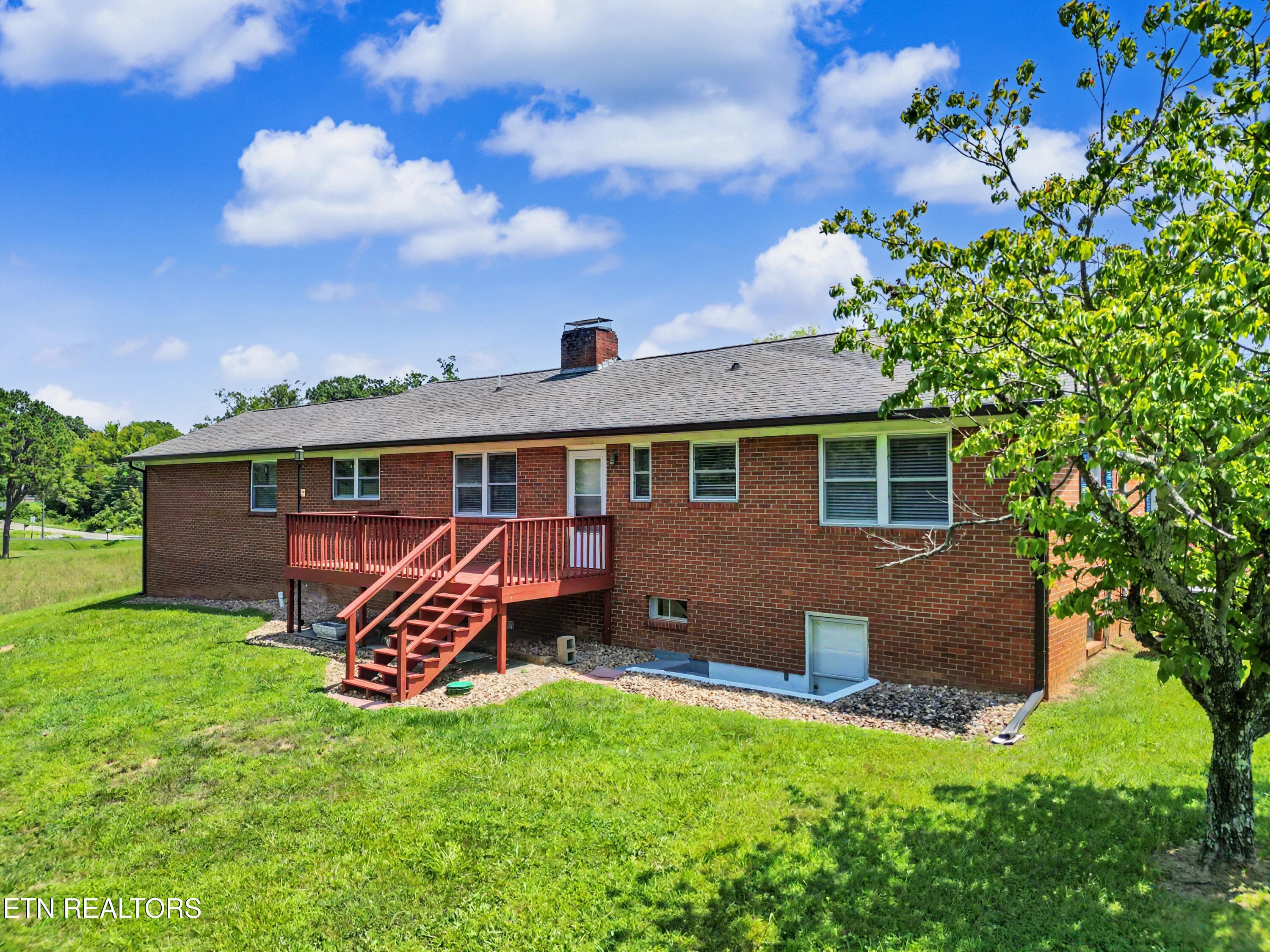 Back of home - 717 Old Glory Rd, Maryville, TN 37801