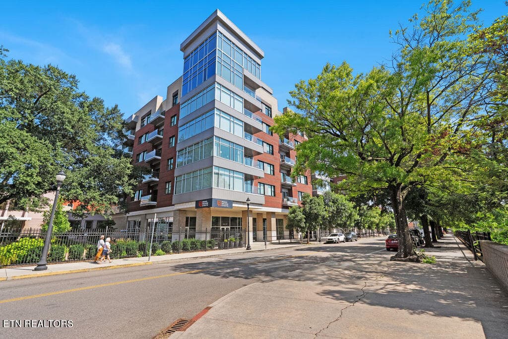 333 W Depot Ave 414, Knoxville, TN 37917