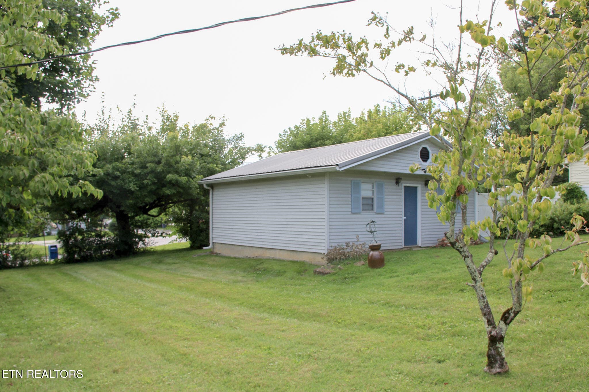 Garage/Shop - 301 W Crawford Ave, Monterey, TN 38574, Monterey