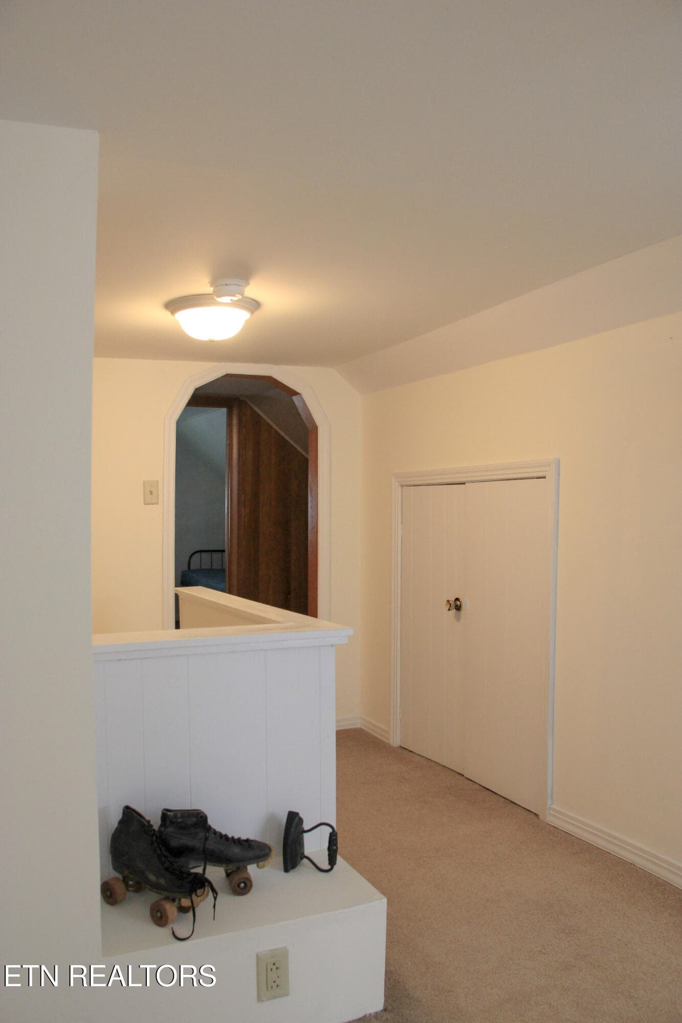 Hallway - 301 W Crawford Ave, Monterey, TN 38574, Monterey
