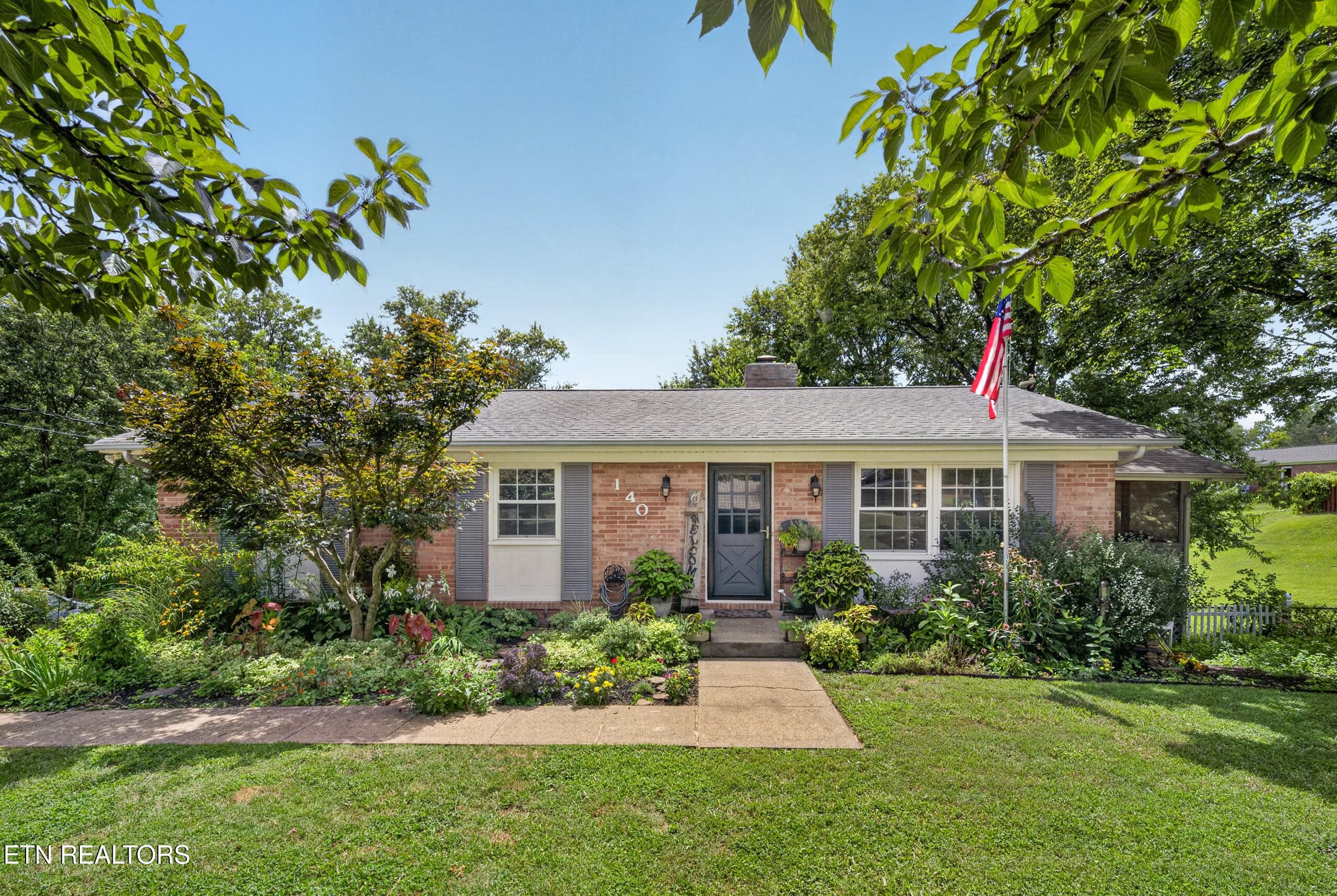 140 Westwood Drive, Clinton, TN 37716
