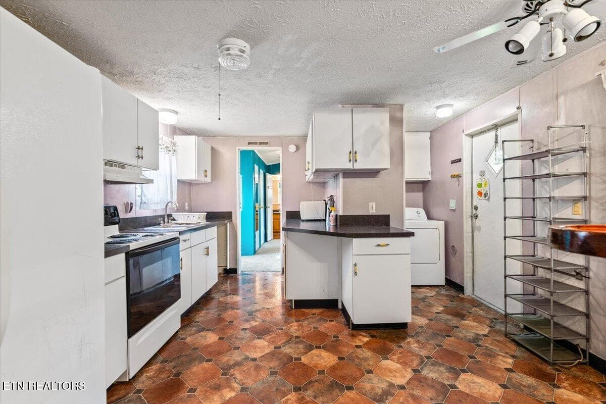 14-166 Andrew Ln - 166 Andrew Lane, Jacksboro, TN 37757