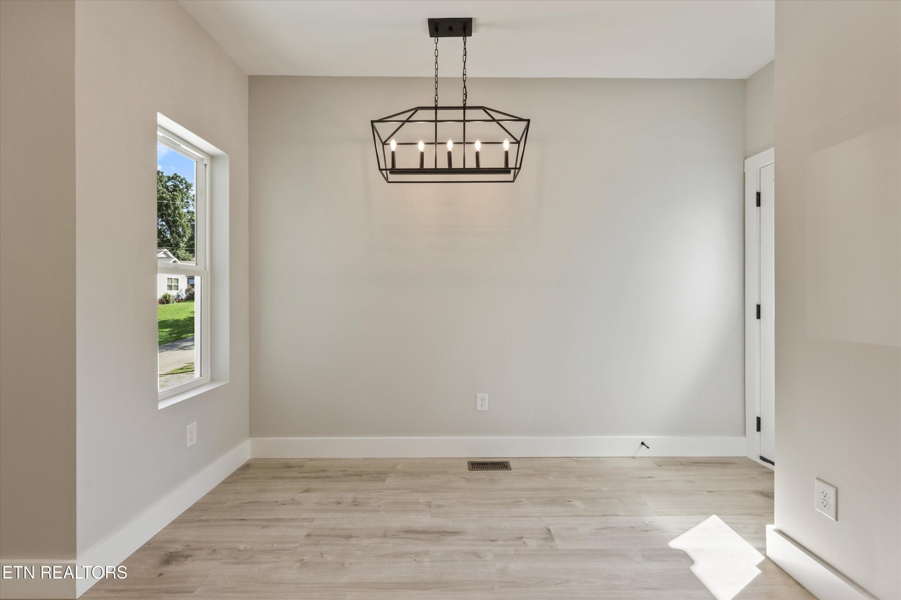 18-2938 Hillside Ave10 - 2938 Hillside Ave, Knoxville, TN 37914, Knoxville