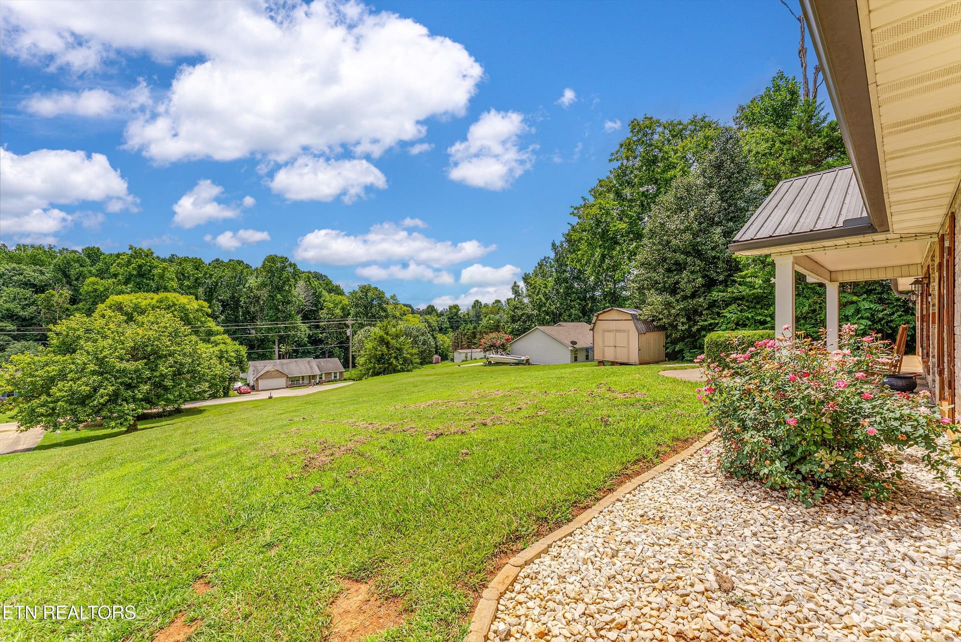 07-Yard A1 - 224 Old Clover Hill Rd, Maryville, TN 37803