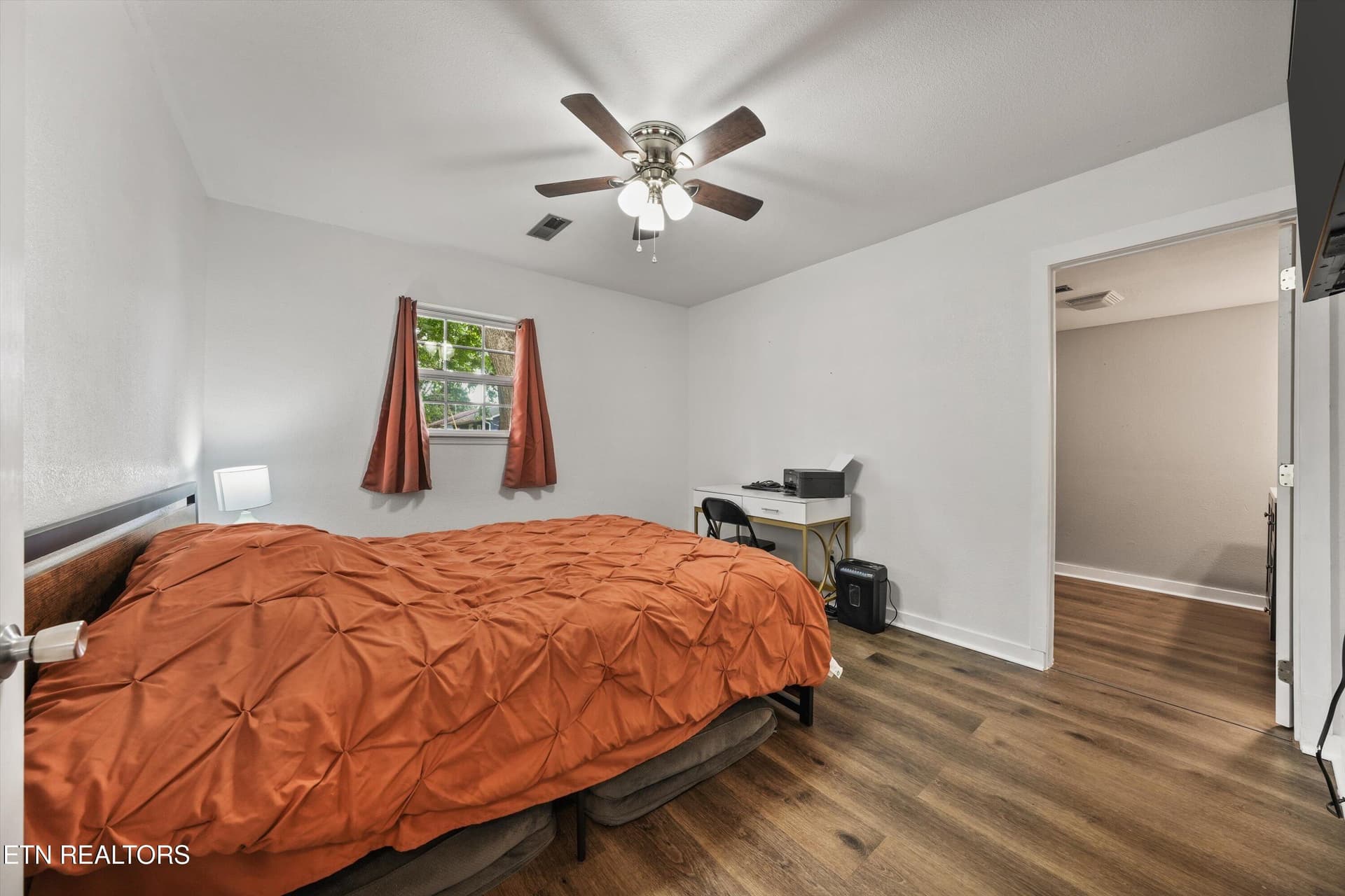 569 Monroe St - 569 Monroe St, Madisonville, TN 37354
