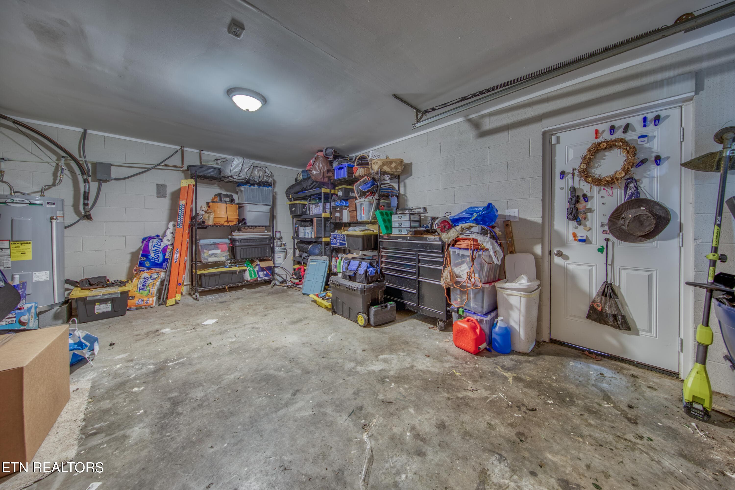 IMG_1532 - 3913 Abercorn Rd, Knoxville, TN 37921