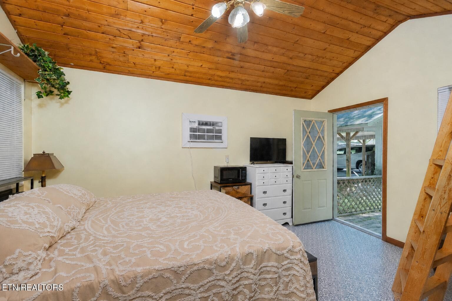 cottage - 579 Dogwood Lane, Spring City, TN 37381, Spring City