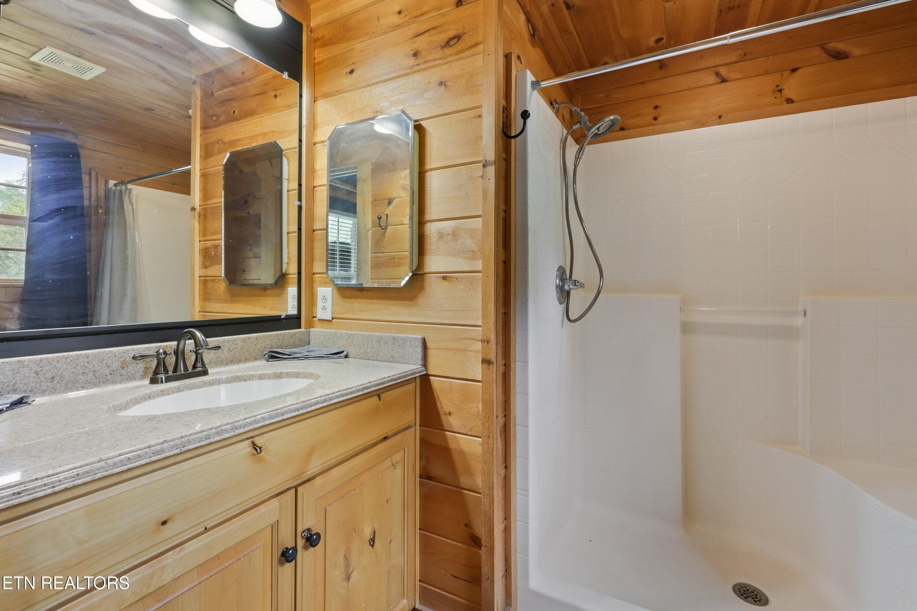 1750 Hiwassee Rd10 - 1750 Hiwassee Rd, Sweetwater, TN 37874