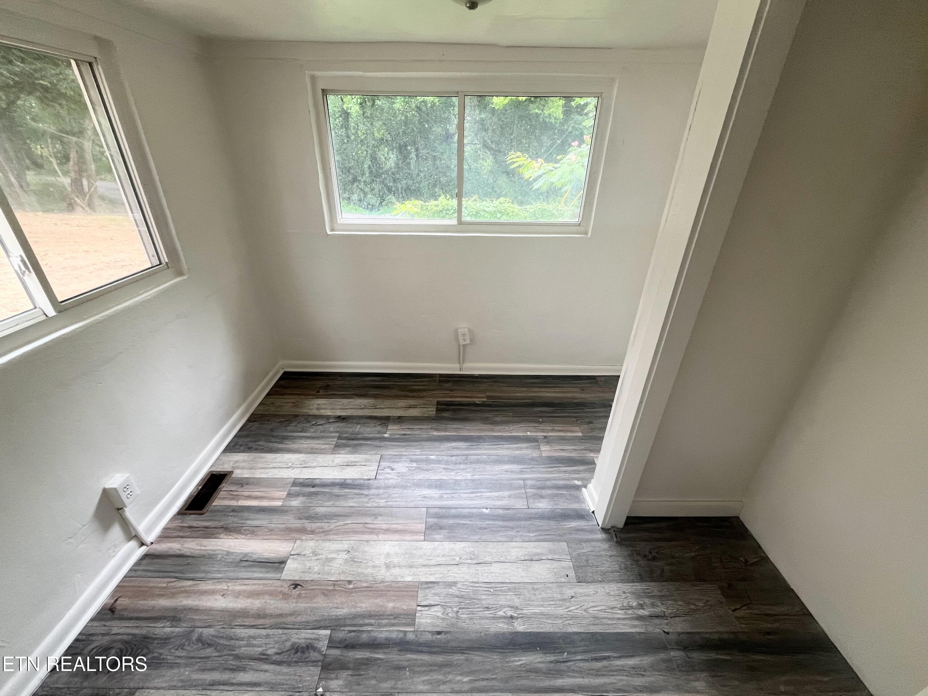 IMG_2003 - 2200 Cityview Ave, Knoxville, TN 37915, Knoxville