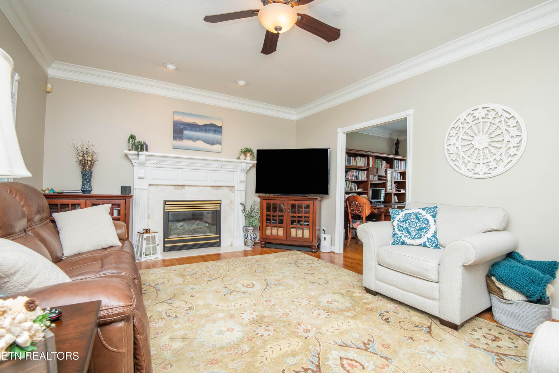living 3 - 5321 Endicott Ridge Lane, Knoxville, TN 37918