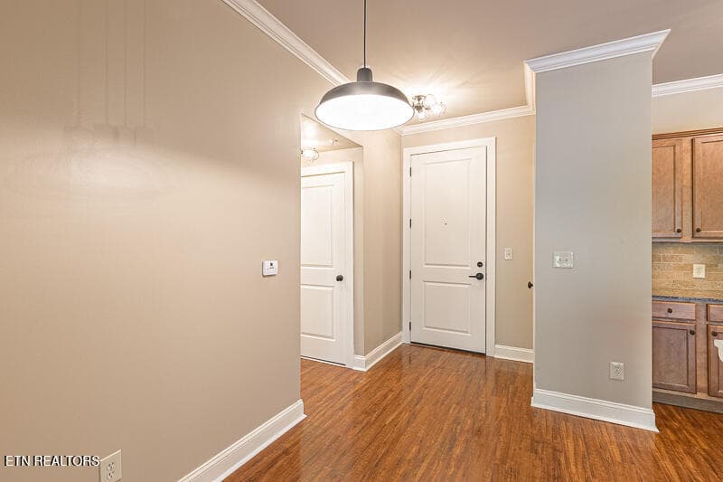004--SMALL - 445 W Blount Ave 303, Knoxville, TN 37920, Knoxville