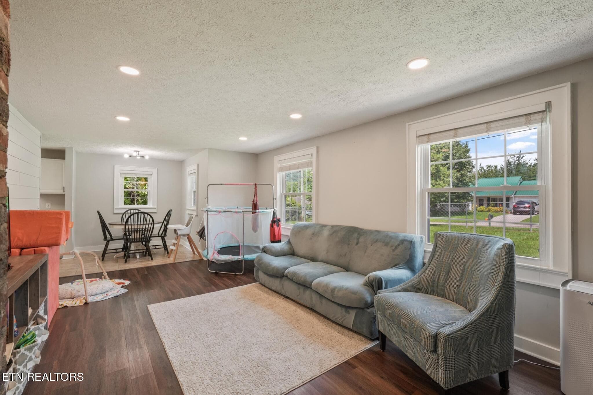 6411-bob-varner-rd-knoxville-tn-bright-l - 6411 Bob Varner Rd, Knoxville, TN 37918