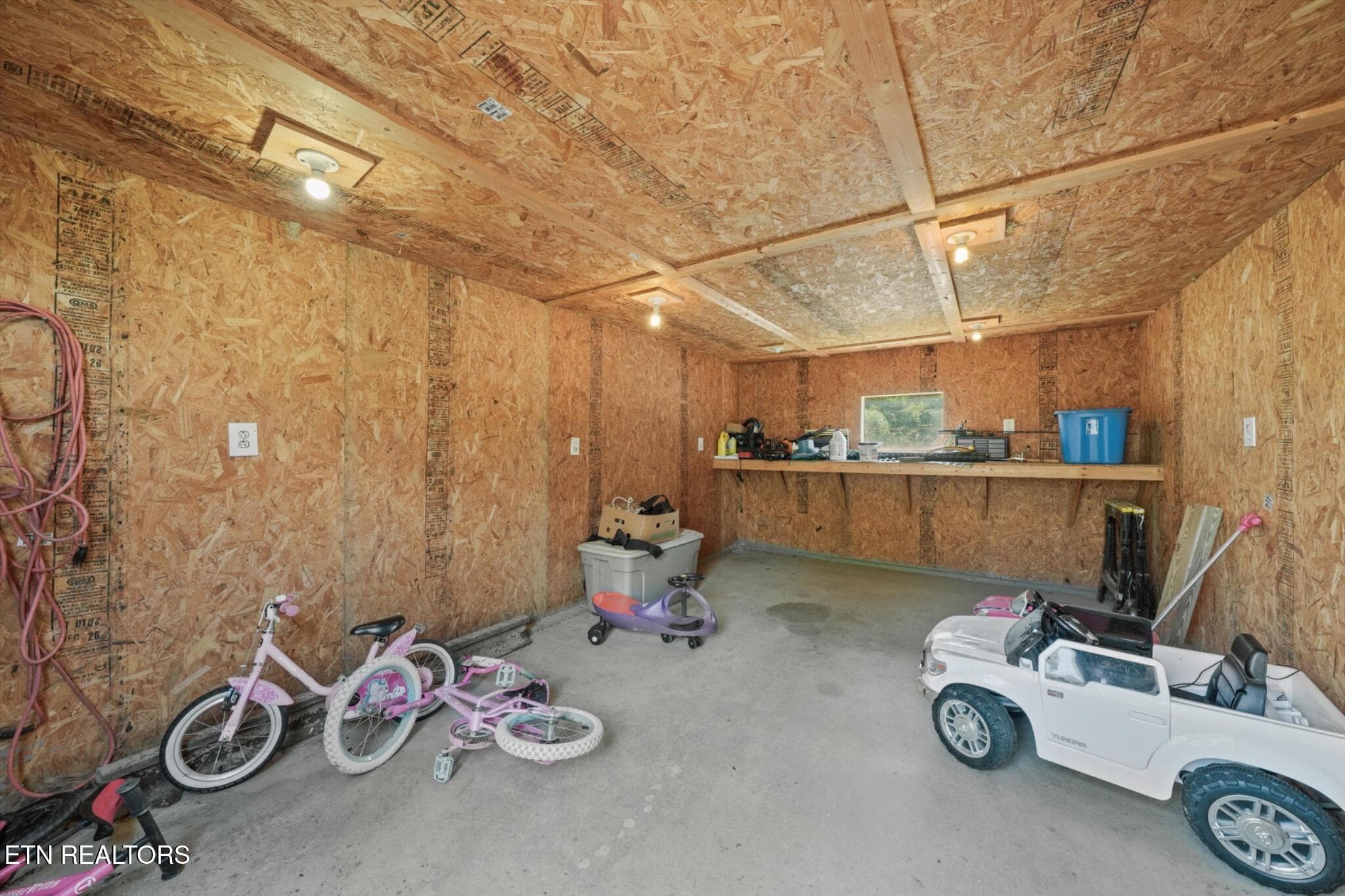6411-bob-varner-rd-knoxville-tn-storage- - 6411 Bob Varner Rd, Knoxville, TN 37918