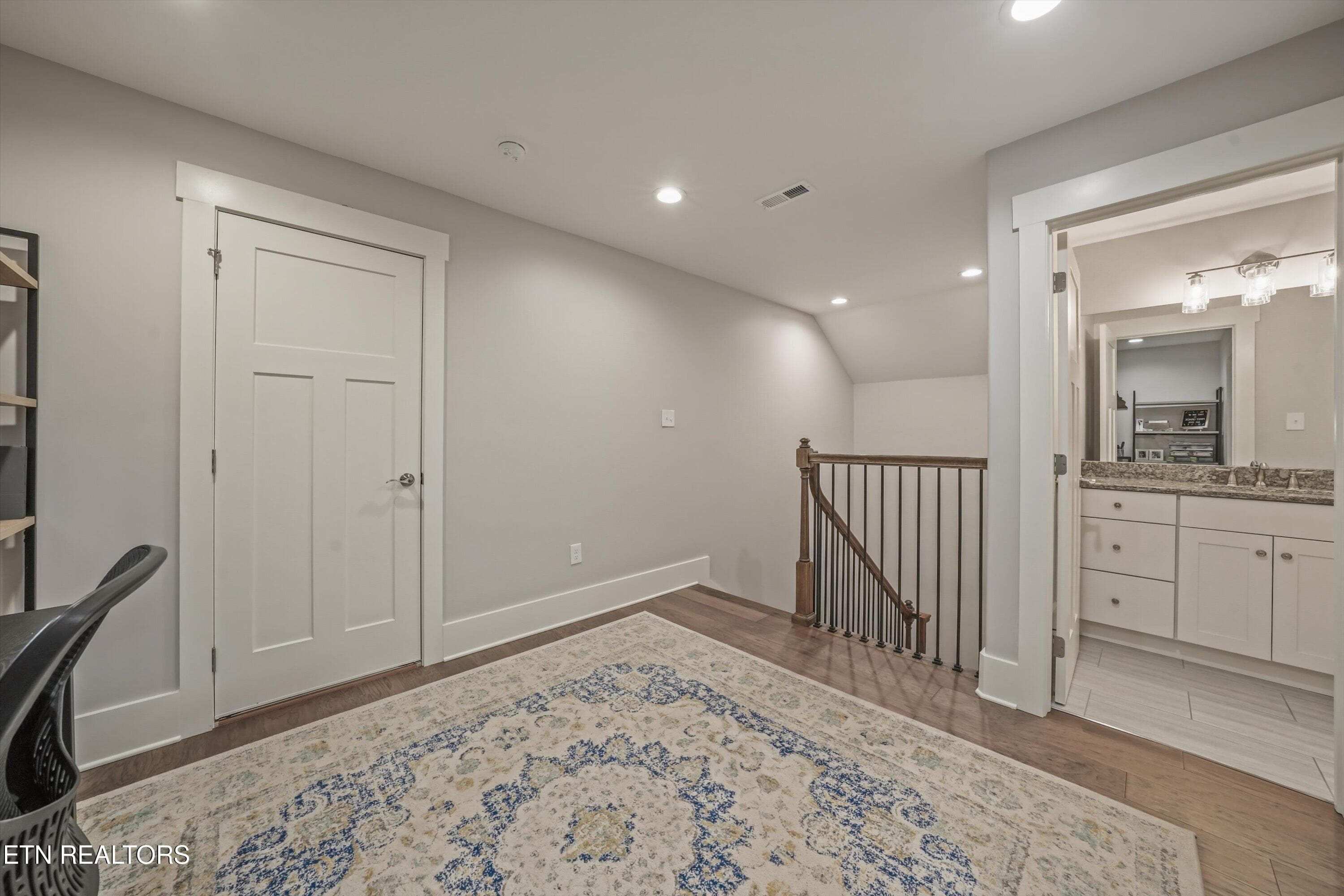 Retreat Landing - 7703 Madgewood Lane, Knoxville, TN 37909, Knoxville