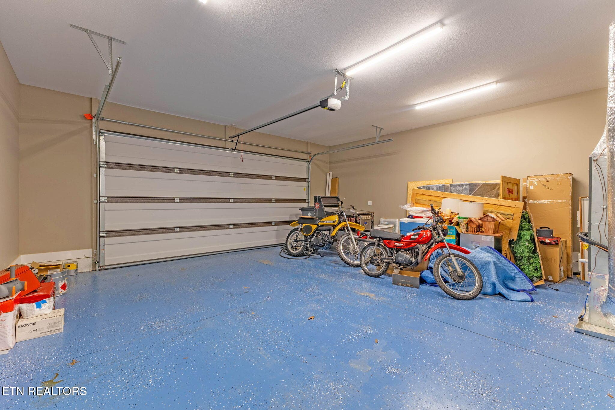 77-web-or-mls-3F1A0806-HDR-24 - 510 Tuxford Lane, Knoxville, TN 37912, Knoxville