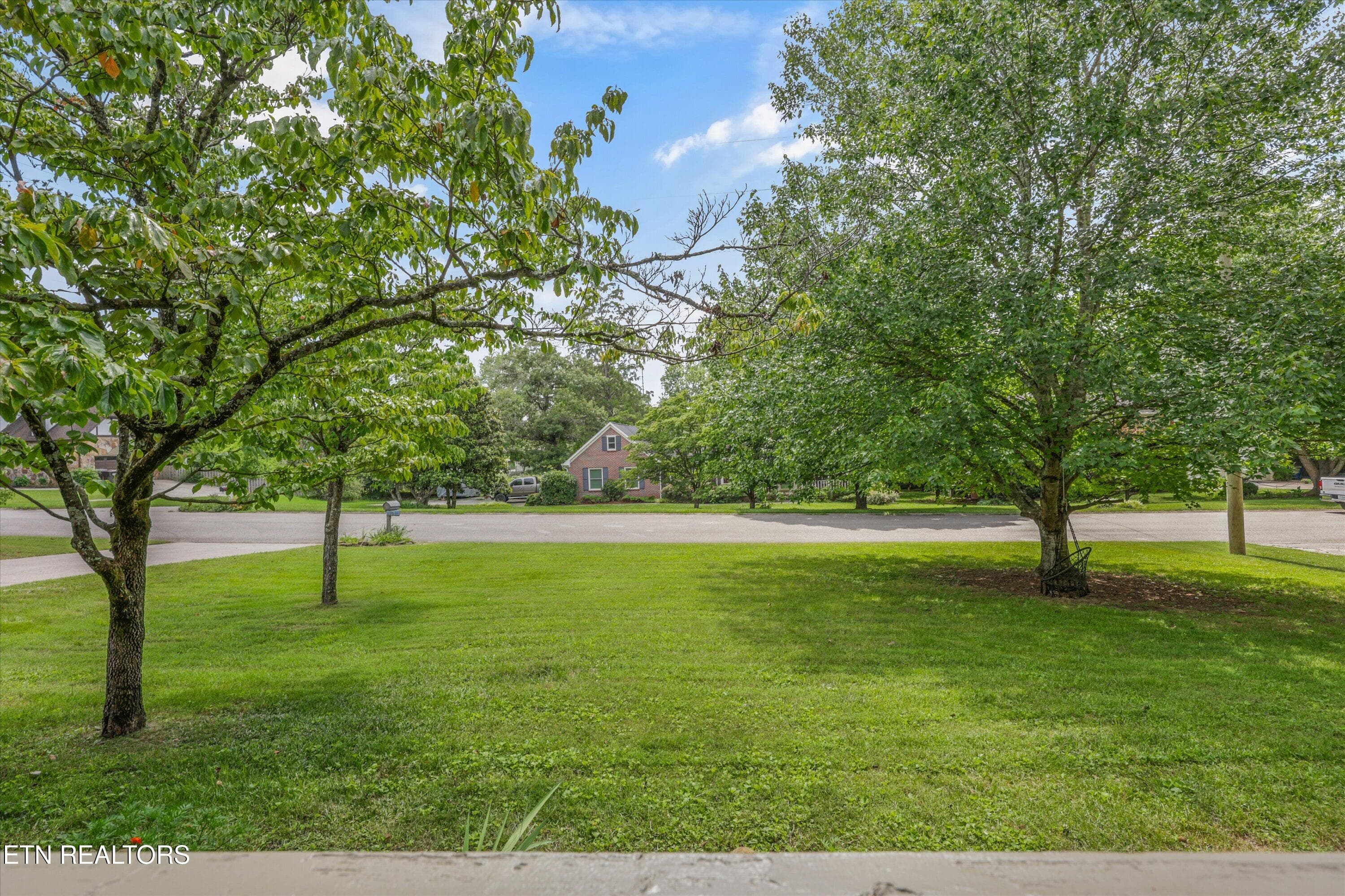 Front Yard - 604 Laurel Valley Rd, Knoxville, TN 37934, Knoxville