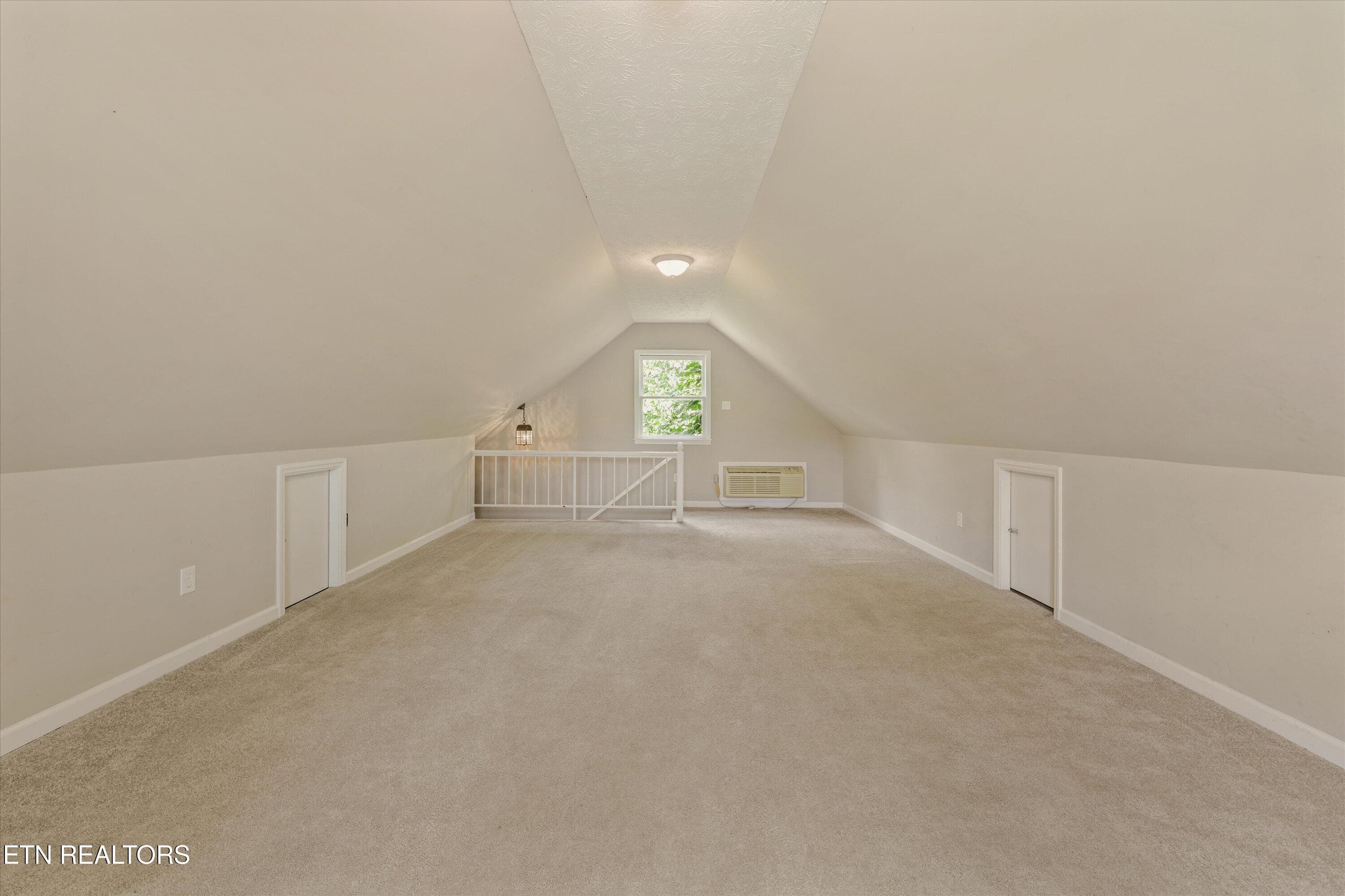 Bonus Room - 604 Laurel Valley Rd, Knoxville, TN 37934, Knoxville