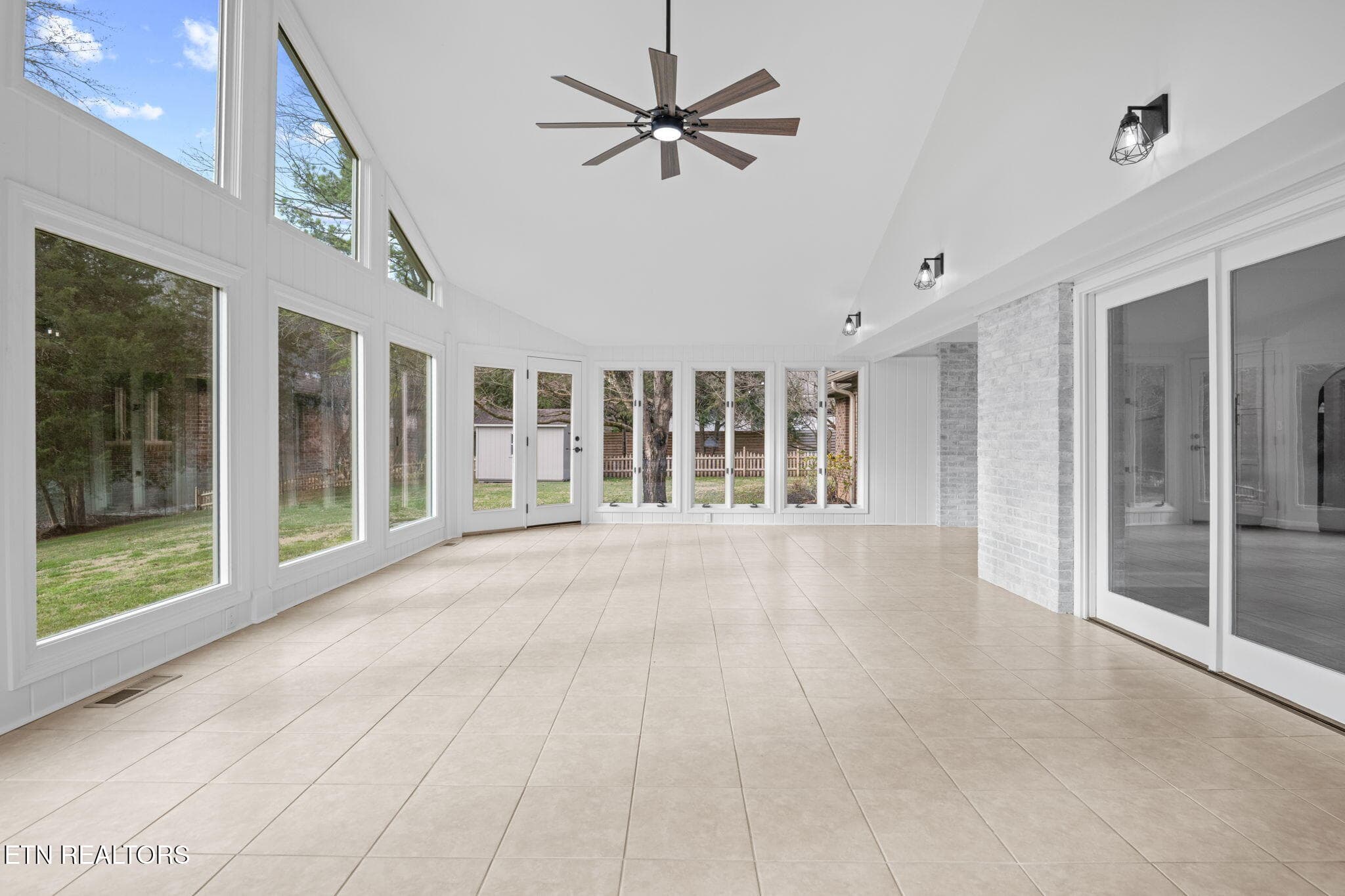14-web-or-mls-13-print-452 Mariner Point - 452 Mariner Point Drive, Clinton, TN 37716