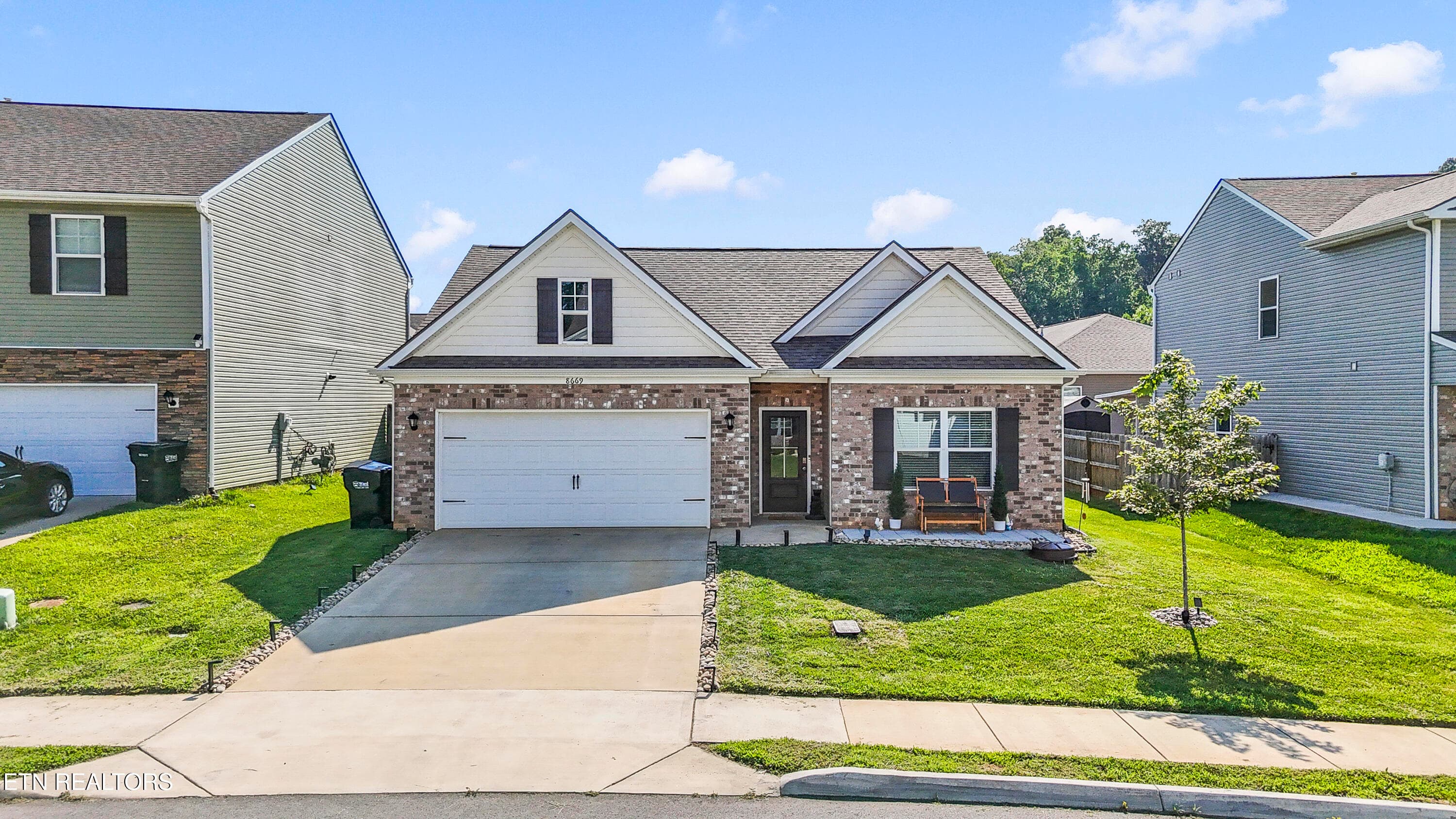 8669 Leeanna Brooke Lane, Knoxville, TN 37920