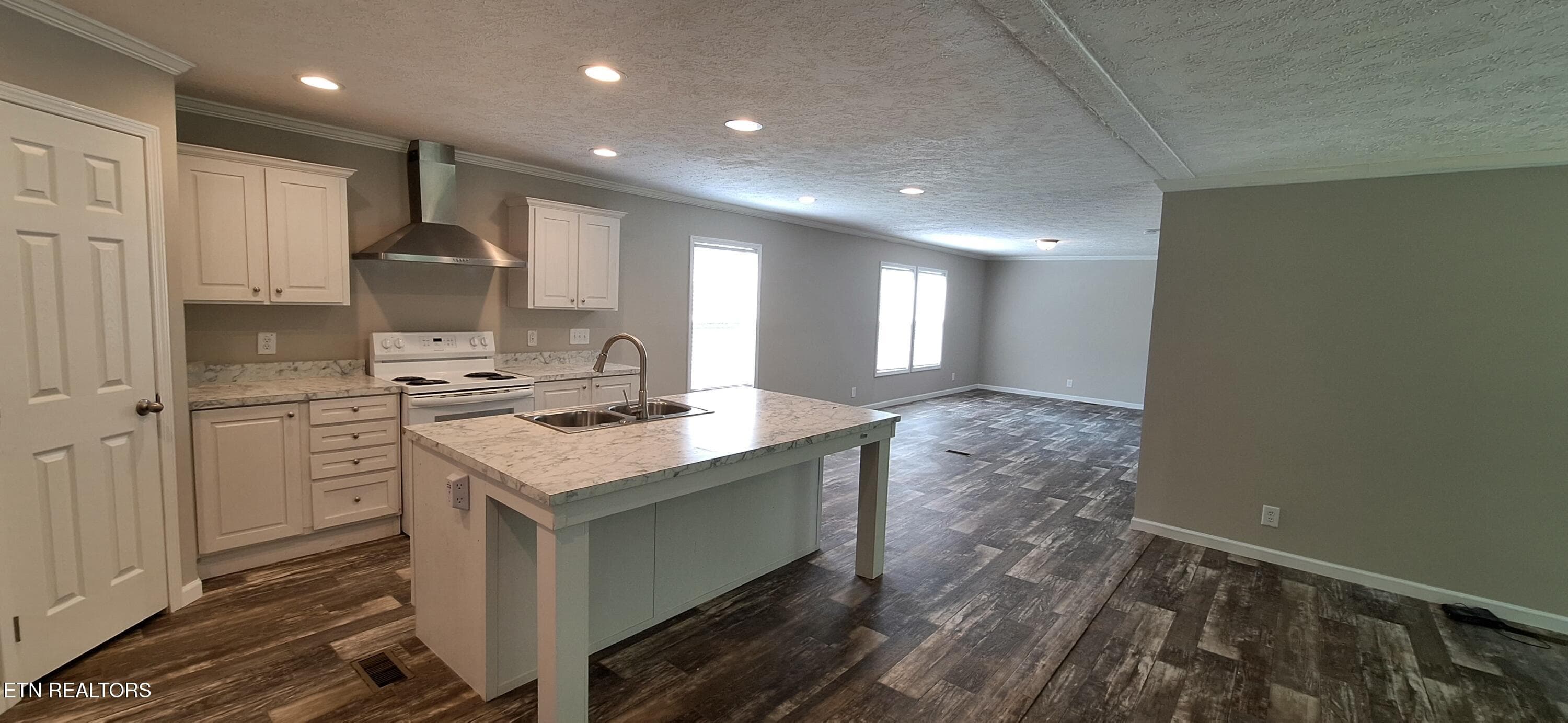 20260811_152049 - 776 Earl's Loop Rd, Spencer, TN 38585