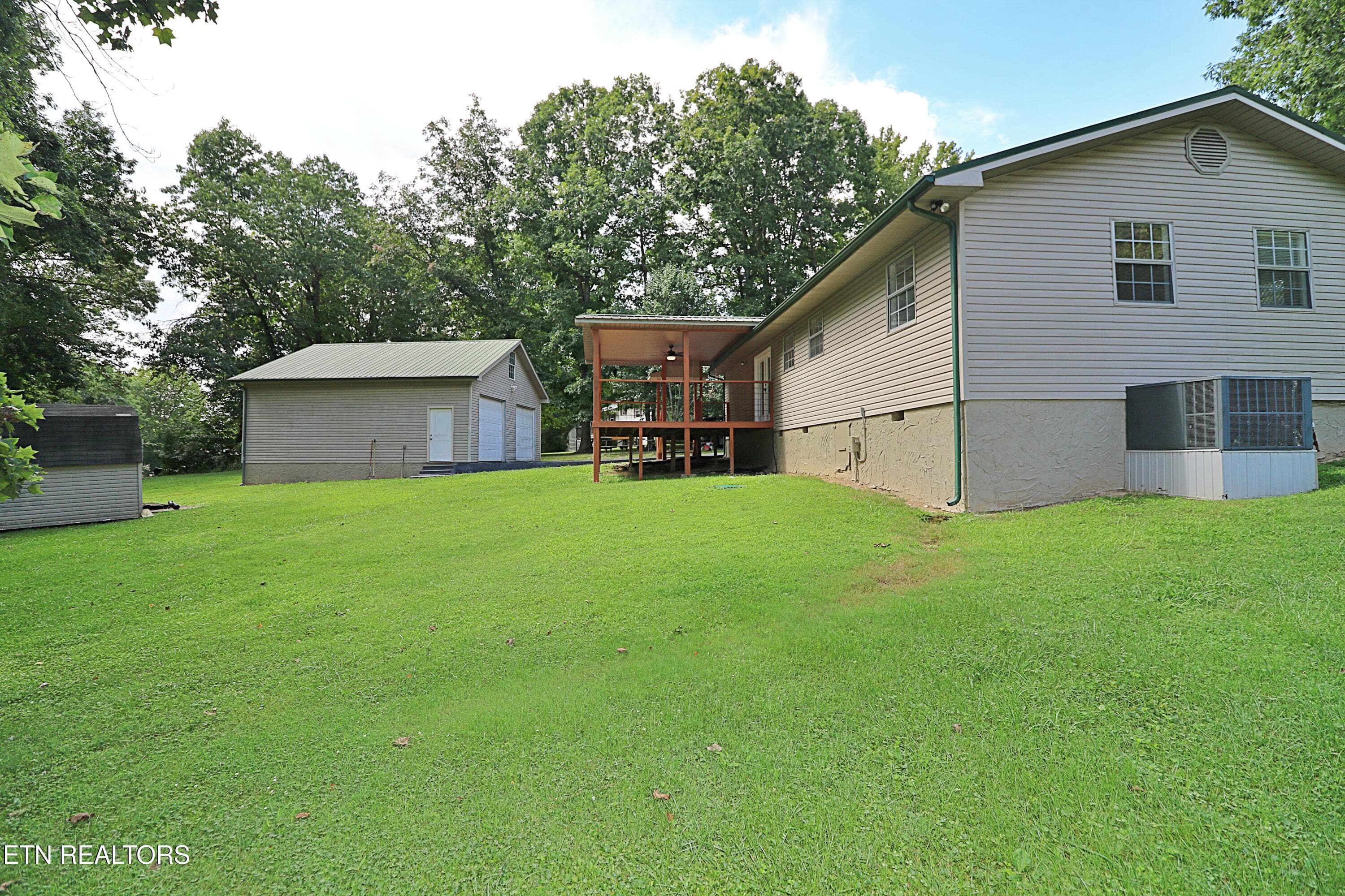 094A3910 - 209 Coffee Drive, Helenwood, TN 37755