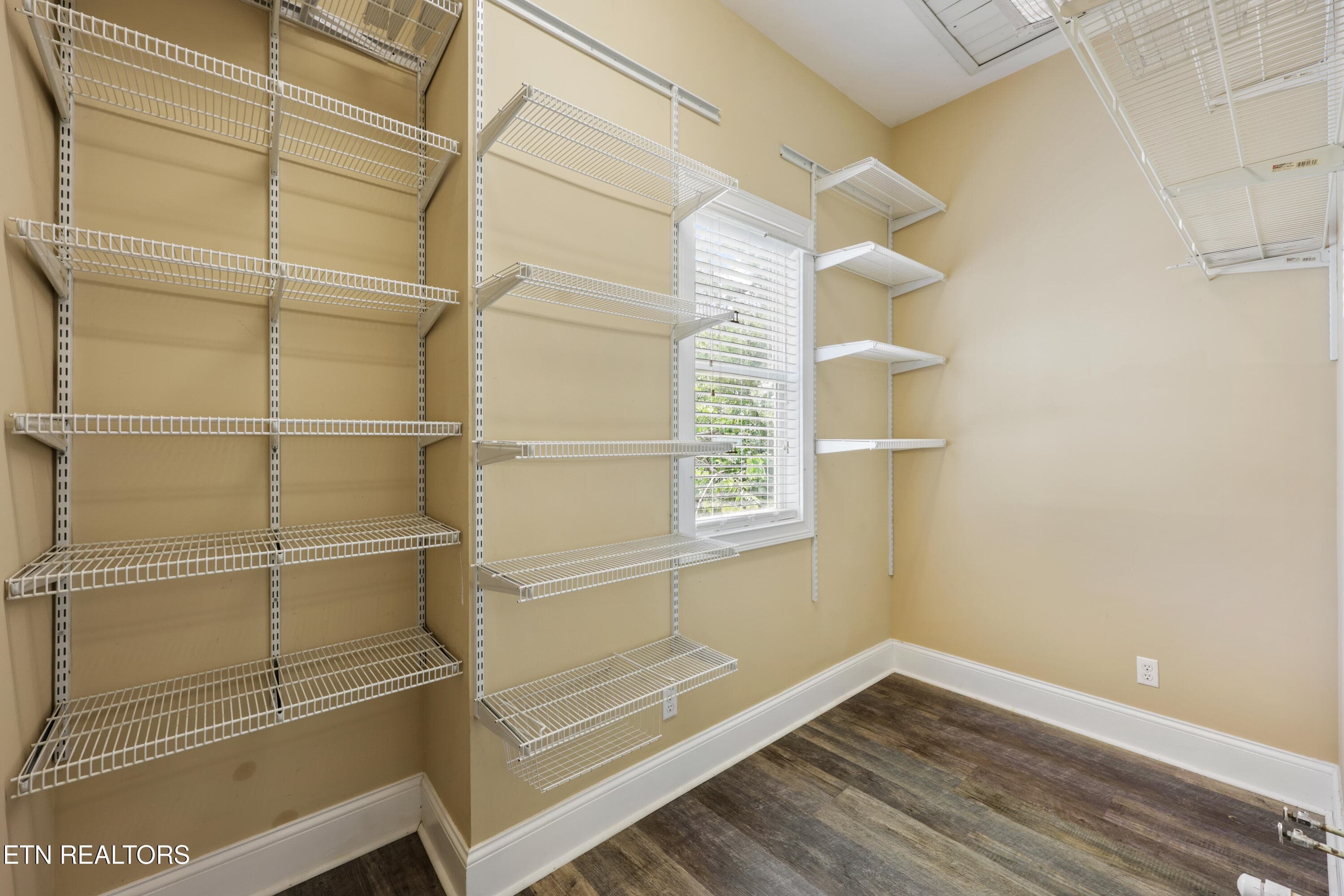 9913 Bluegrass Rd21 - 9913 Bluegrass Rd, Knoxville, TN 37922