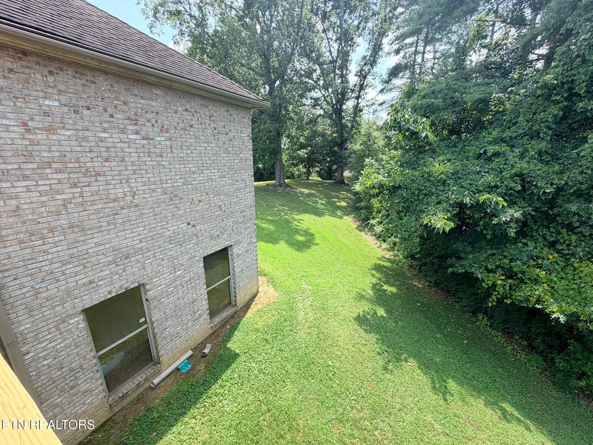 IMG_9002 - 201 N Baker St, Oneida, TN 37841, Oneida
