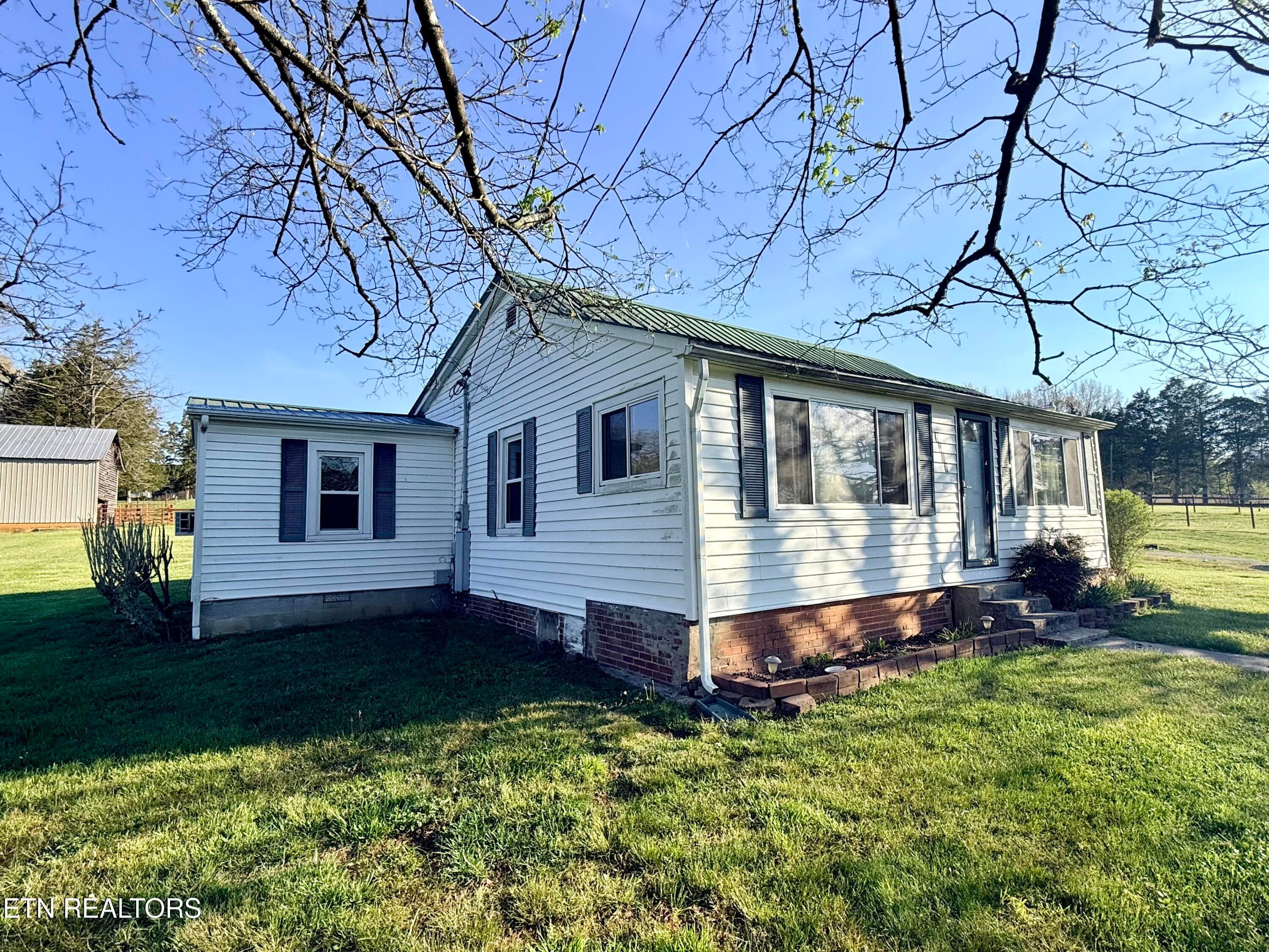 13D0FE4A-B804-49F1-BAFA-FBF996A79408_1_2 - 8259 Corryton Luttrell Rd, Plainview, TN 37721