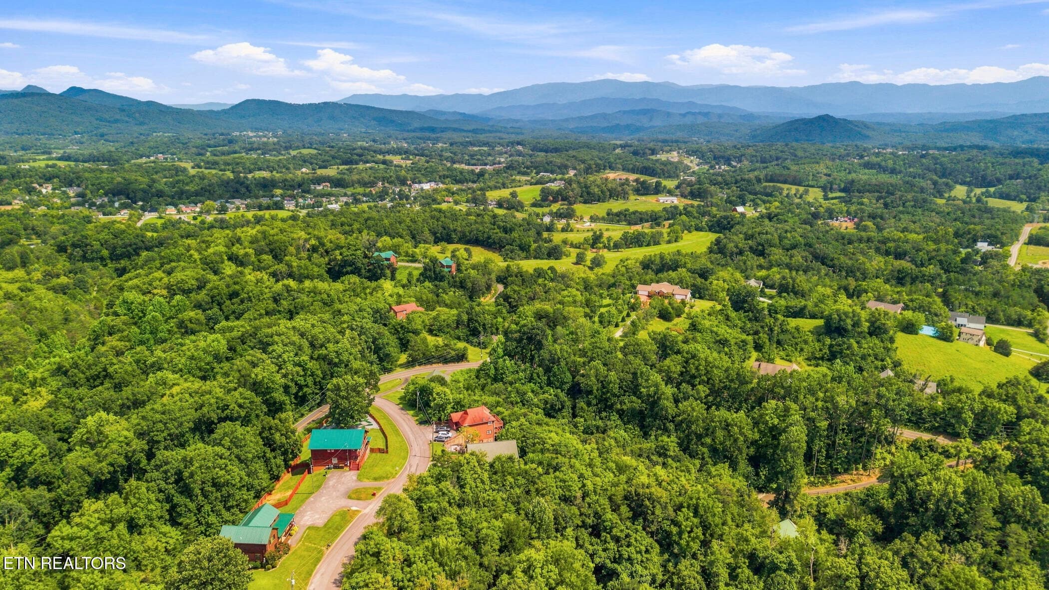 dji_20260811154152_0557_d - 2043 Oakmont Drive, Sevierville, TN 37876