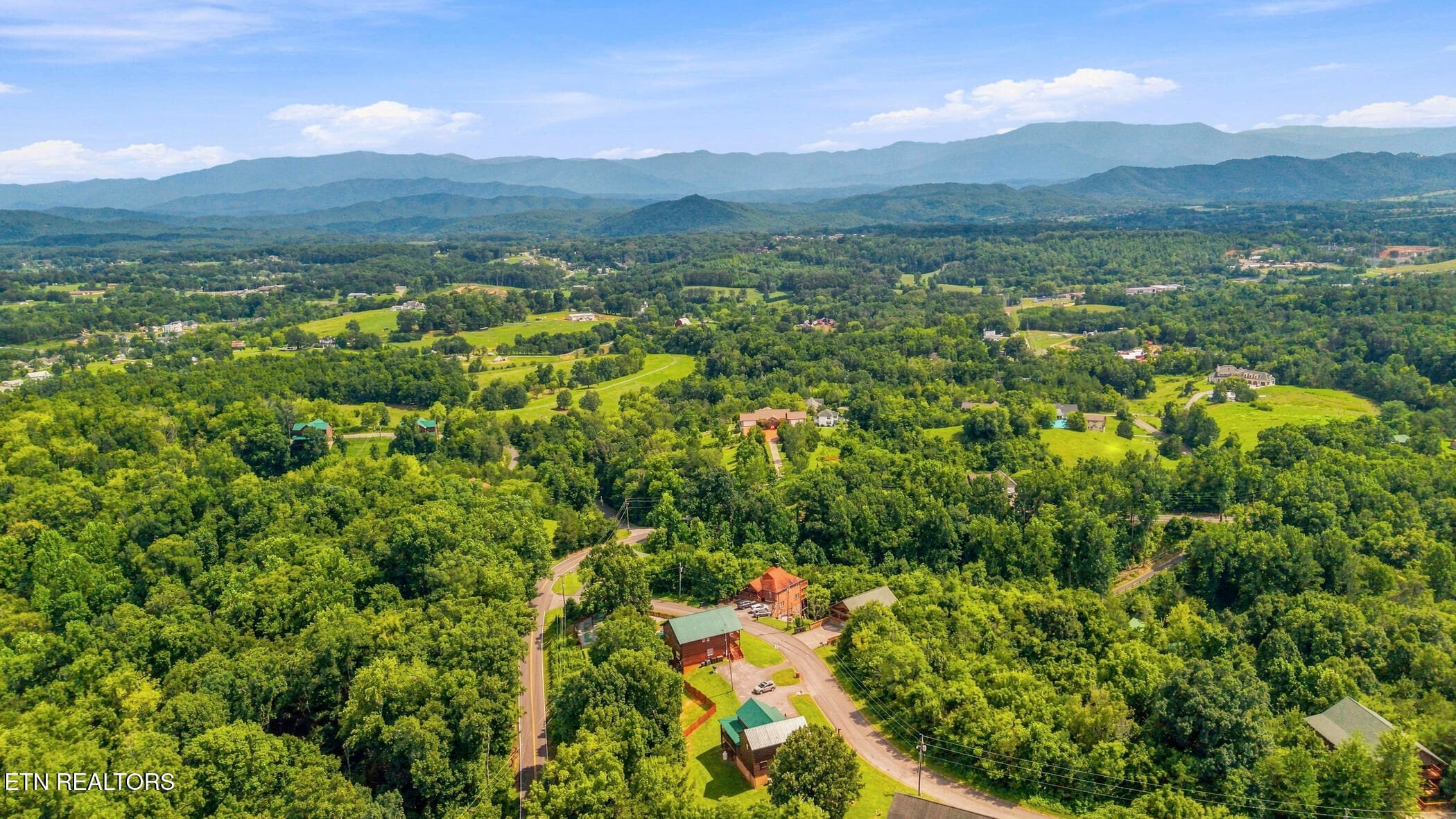 dji_20260811154206_0560_d - 2043 Oakmont Drive, Sevierville, TN 37876