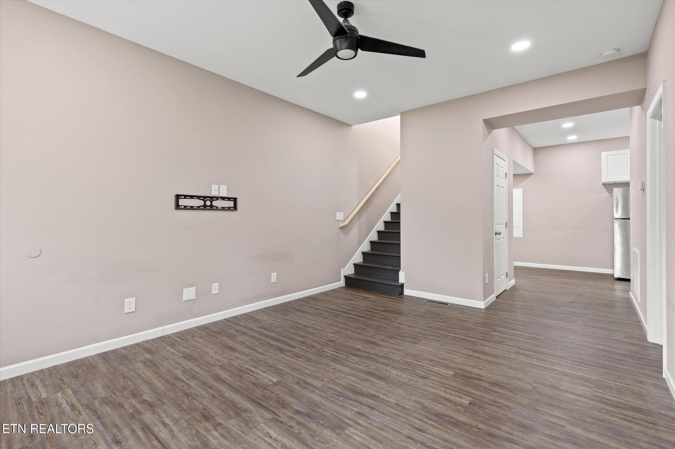 11-3915 Meadow-2 - 3915 Meadow Lane, Chattanooga, TN 37406, Chattanooga